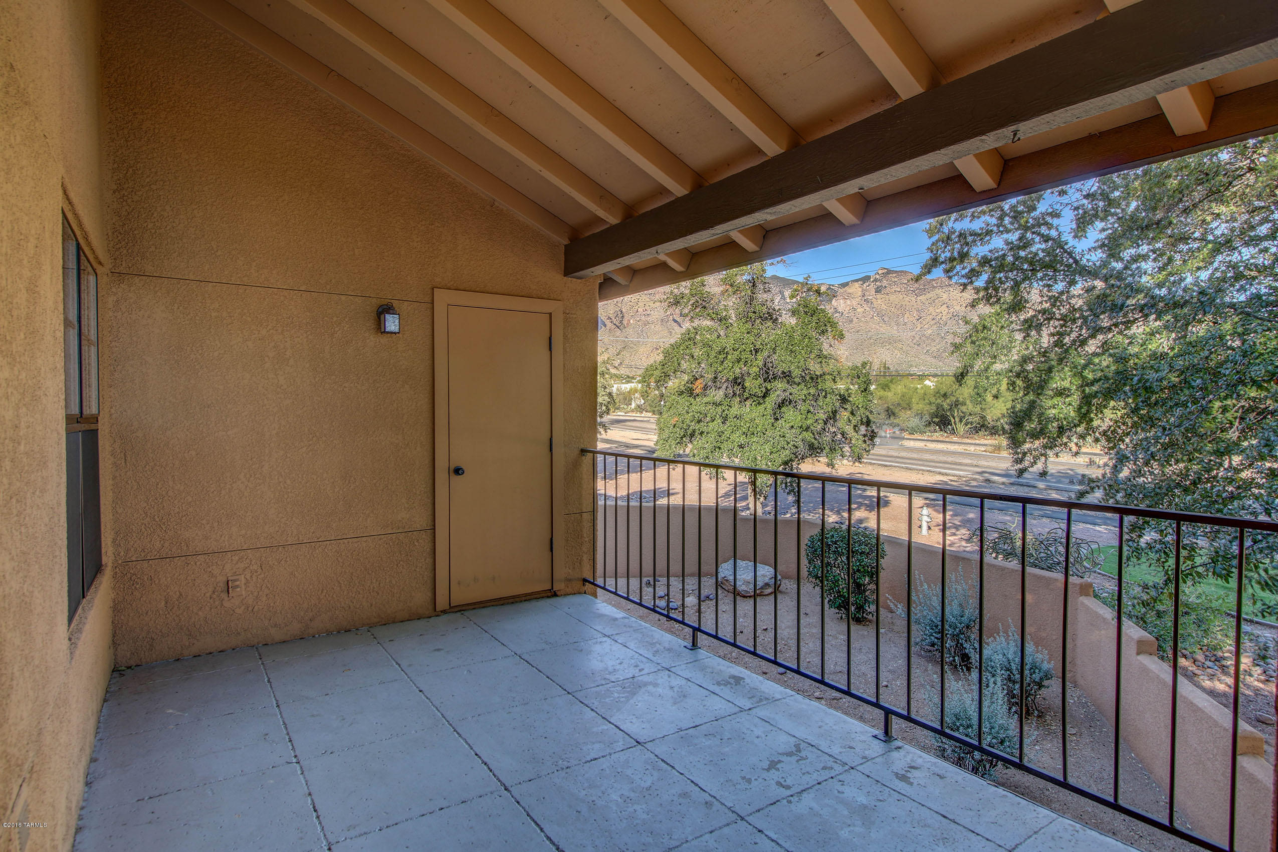 Skyline Village Condominium (1-168) - Residential Lease