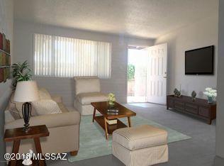 ACROSS THE STREET FROM FORT LOWELL PARK, AROUND THE CORNER FROM TUCSON MEDICAL CENTER, THE RIVER WALK AND WHOLE FOODS.LARGE UNITS WITH WASHER DRYERS, DISHWASHERS AND CEILING FANS. 4 COVERED PARKING SPACES.