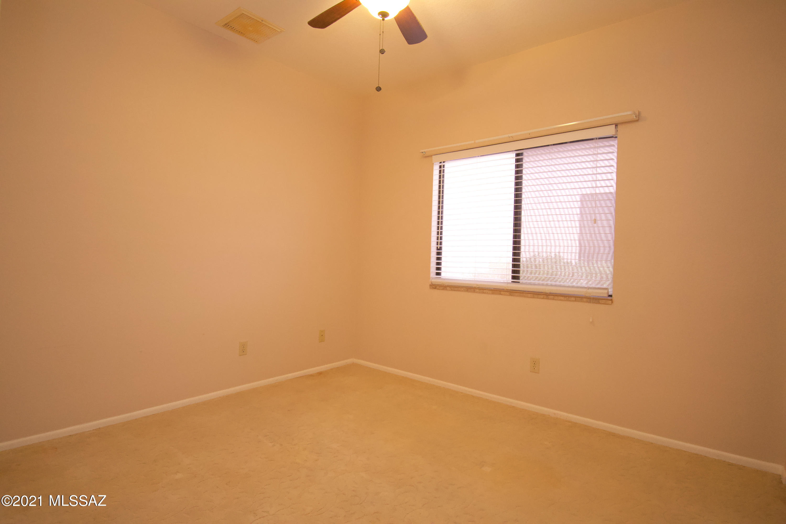 Elliott Homes At Rita Ranch (1-521) - Residential