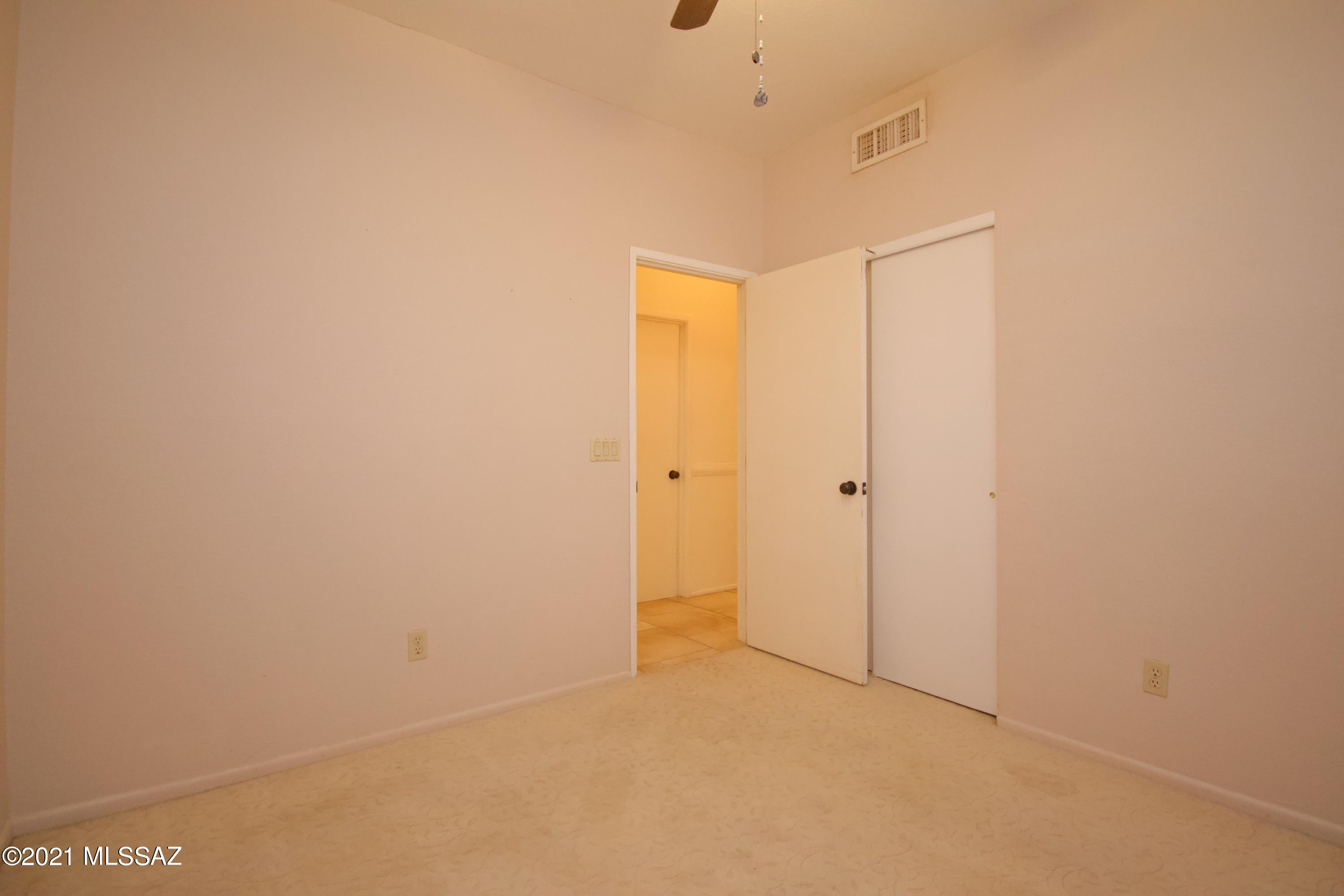 Elliott Homes At Rita Ranch (1-521) - Residential