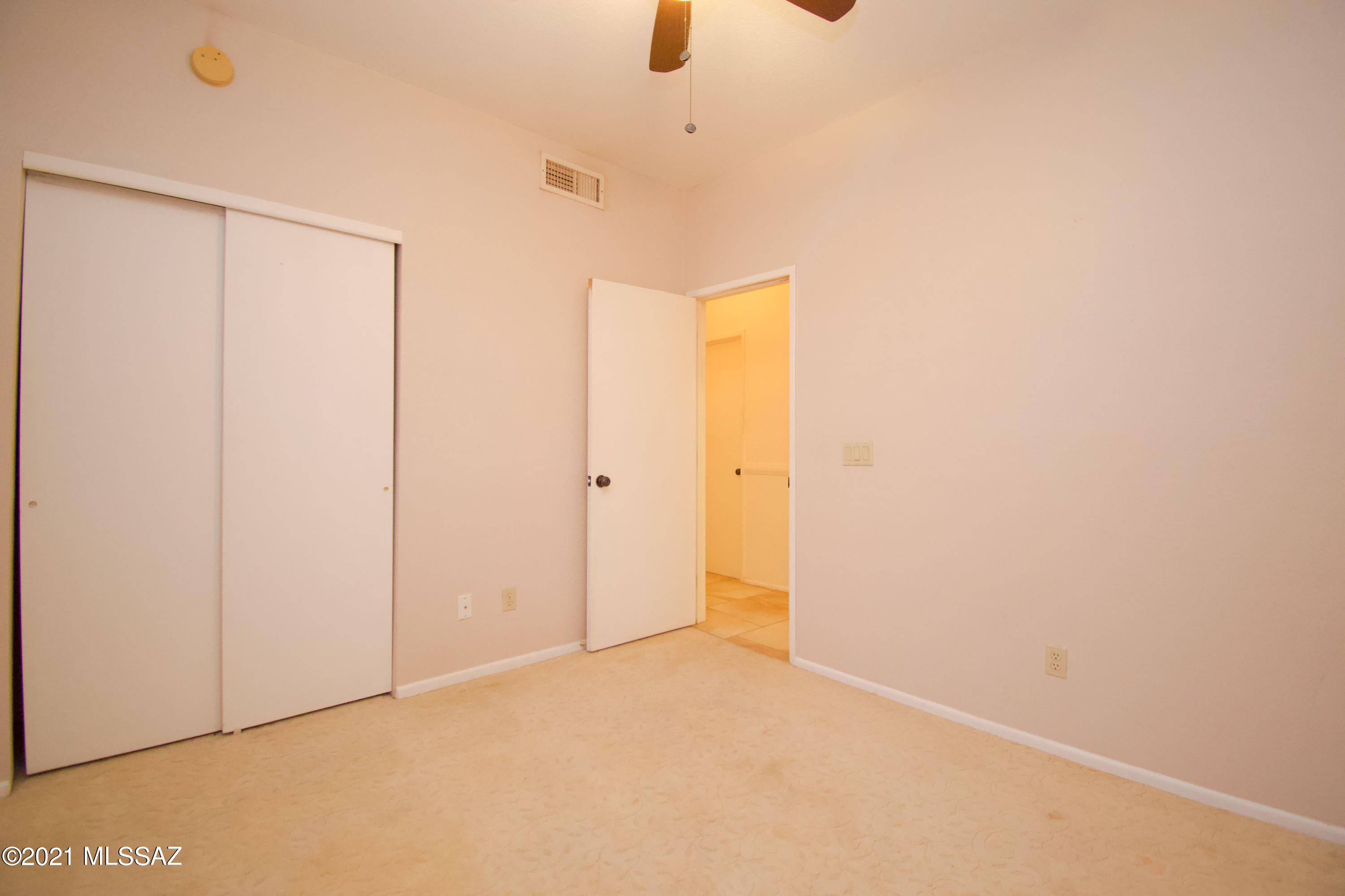 Elliott Homes At Rita Ranch (1-521) - Residential