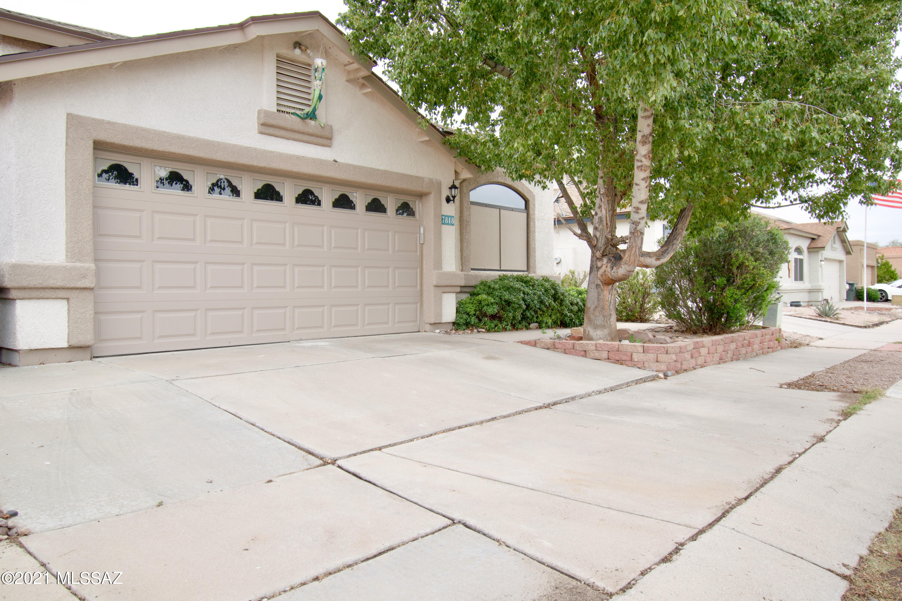 Elliott Homes At Rita Ranch (1-521) - Residential