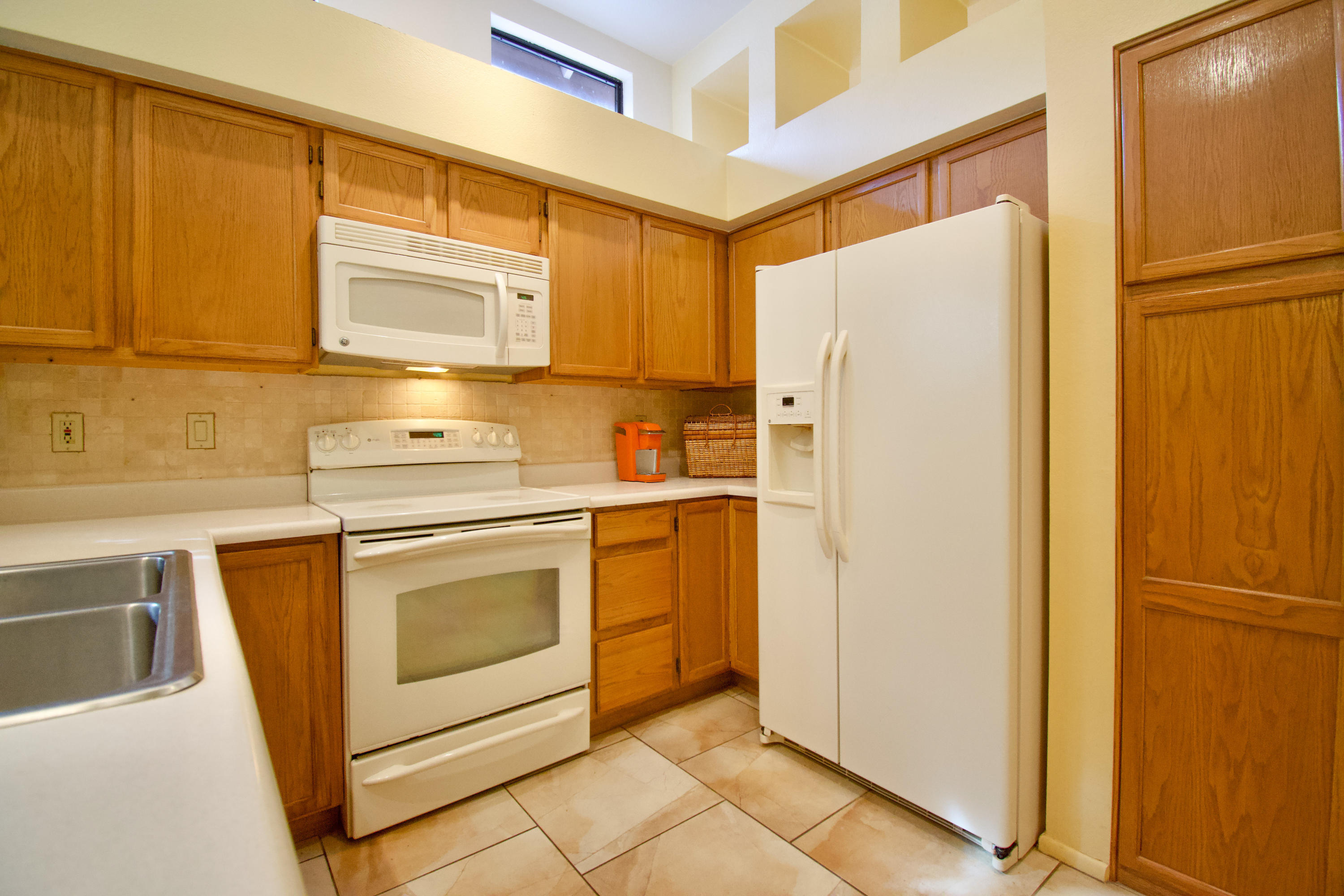 Elliott Homes At Rita Ranch (1-521) - Residential