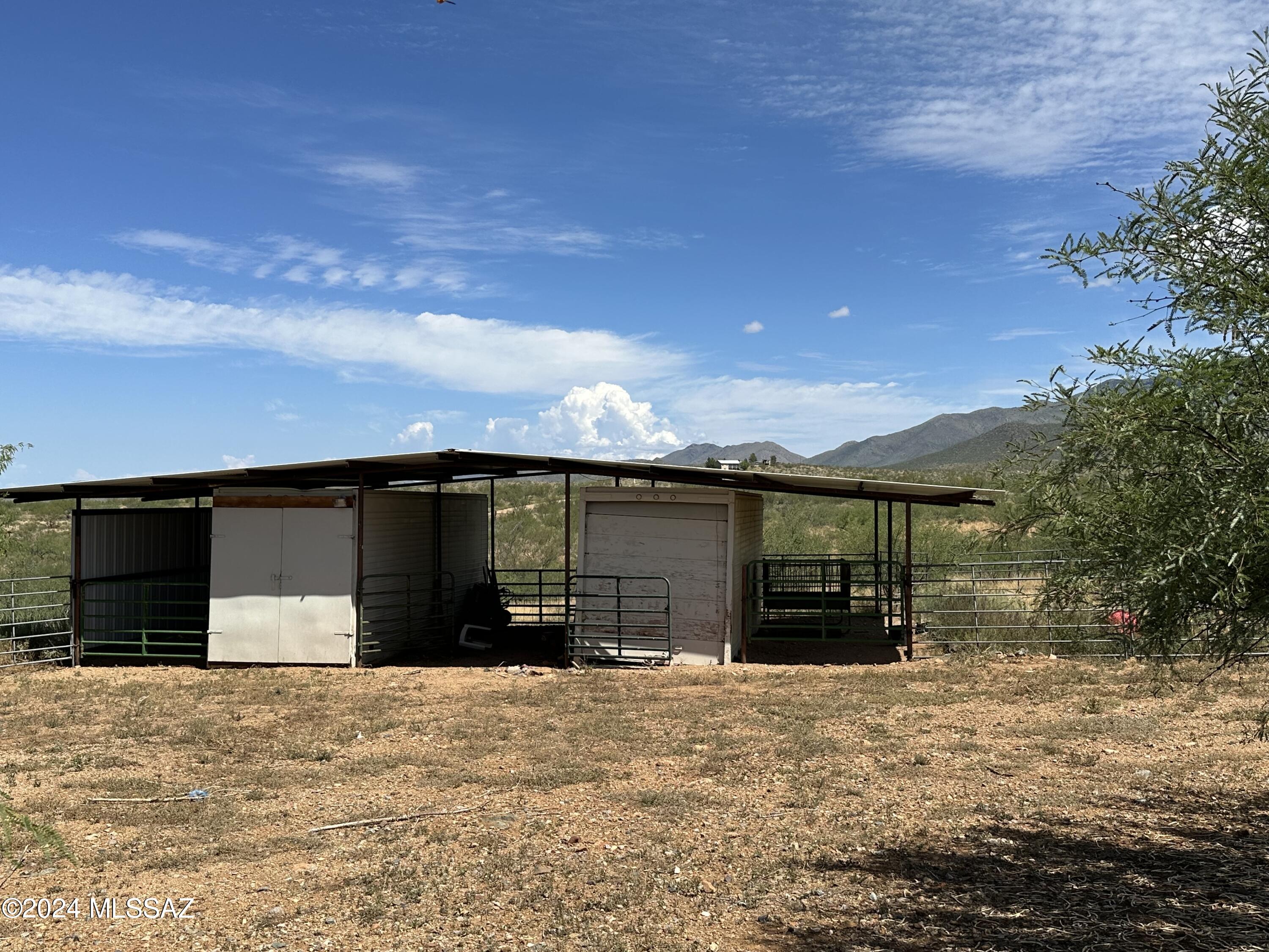 Chiracahua Trail Ranches - Residential