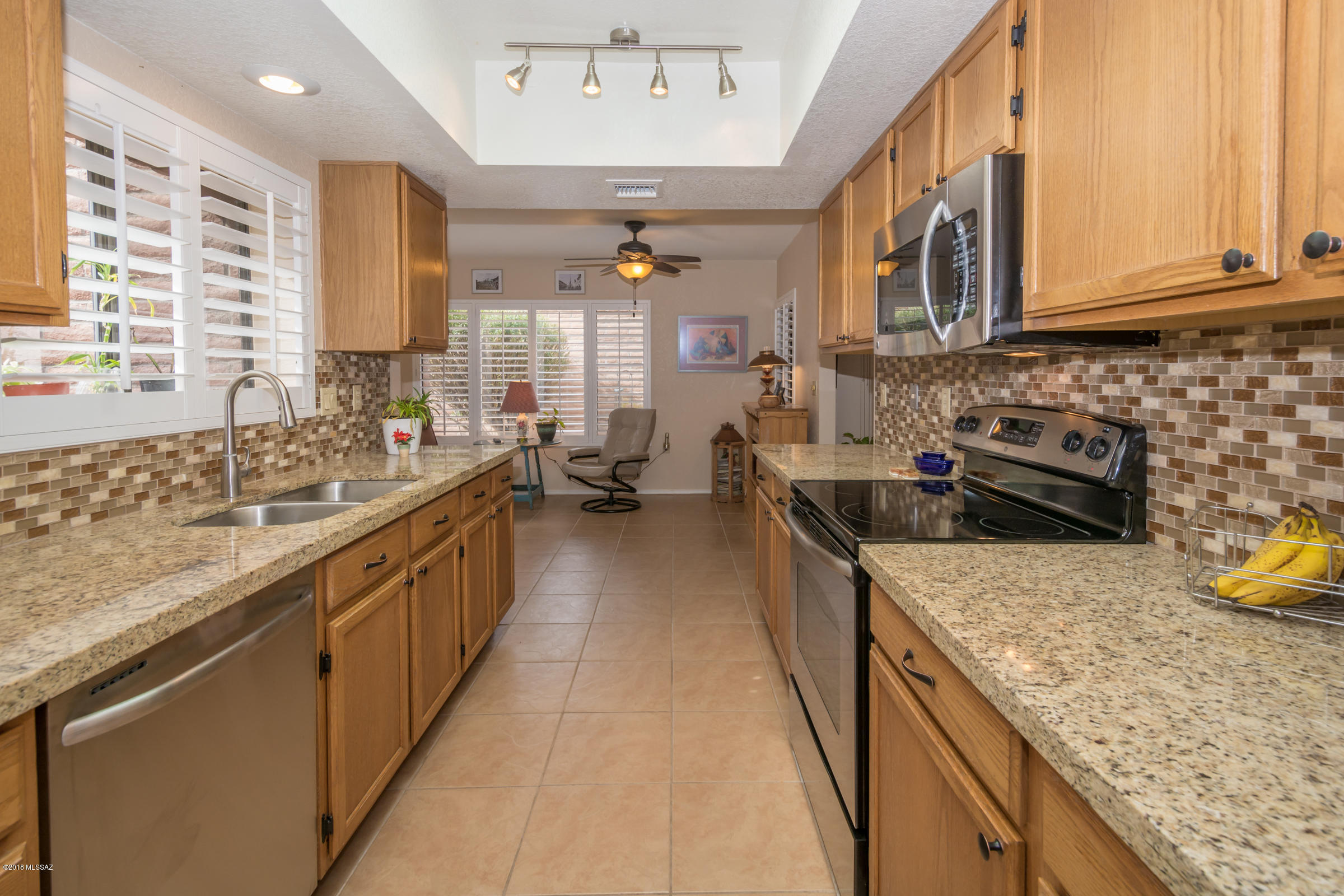 La Cholla Hills(1-313) - Residential