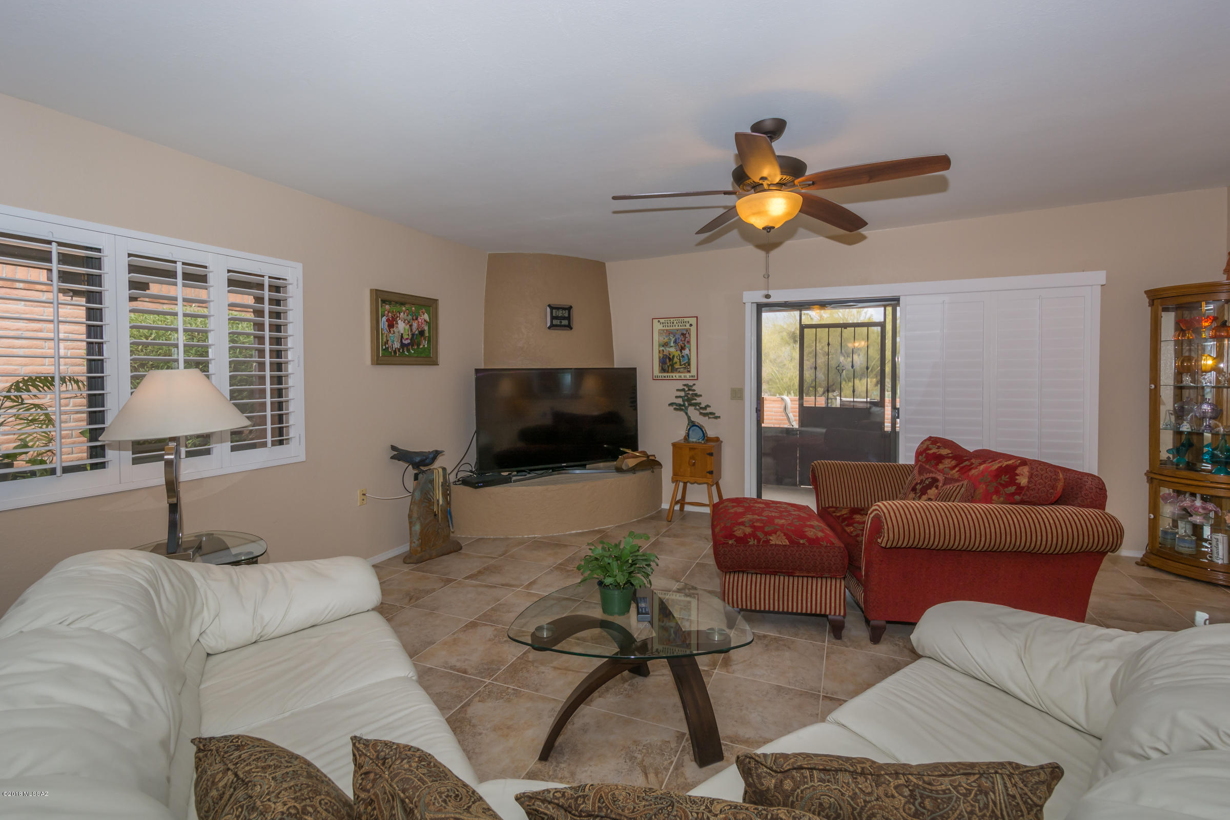 La Cholla Hills(1-313) - Residential