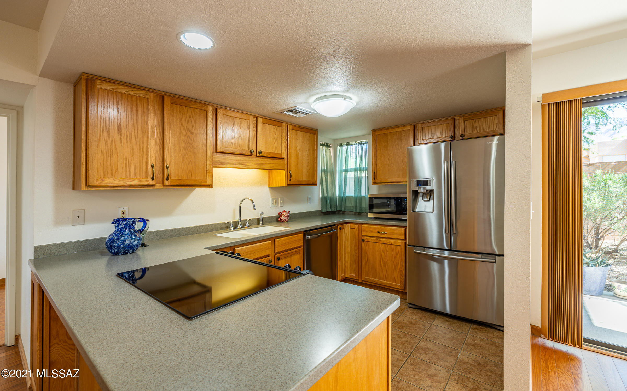 Ventana Vista Condominiums - Residential