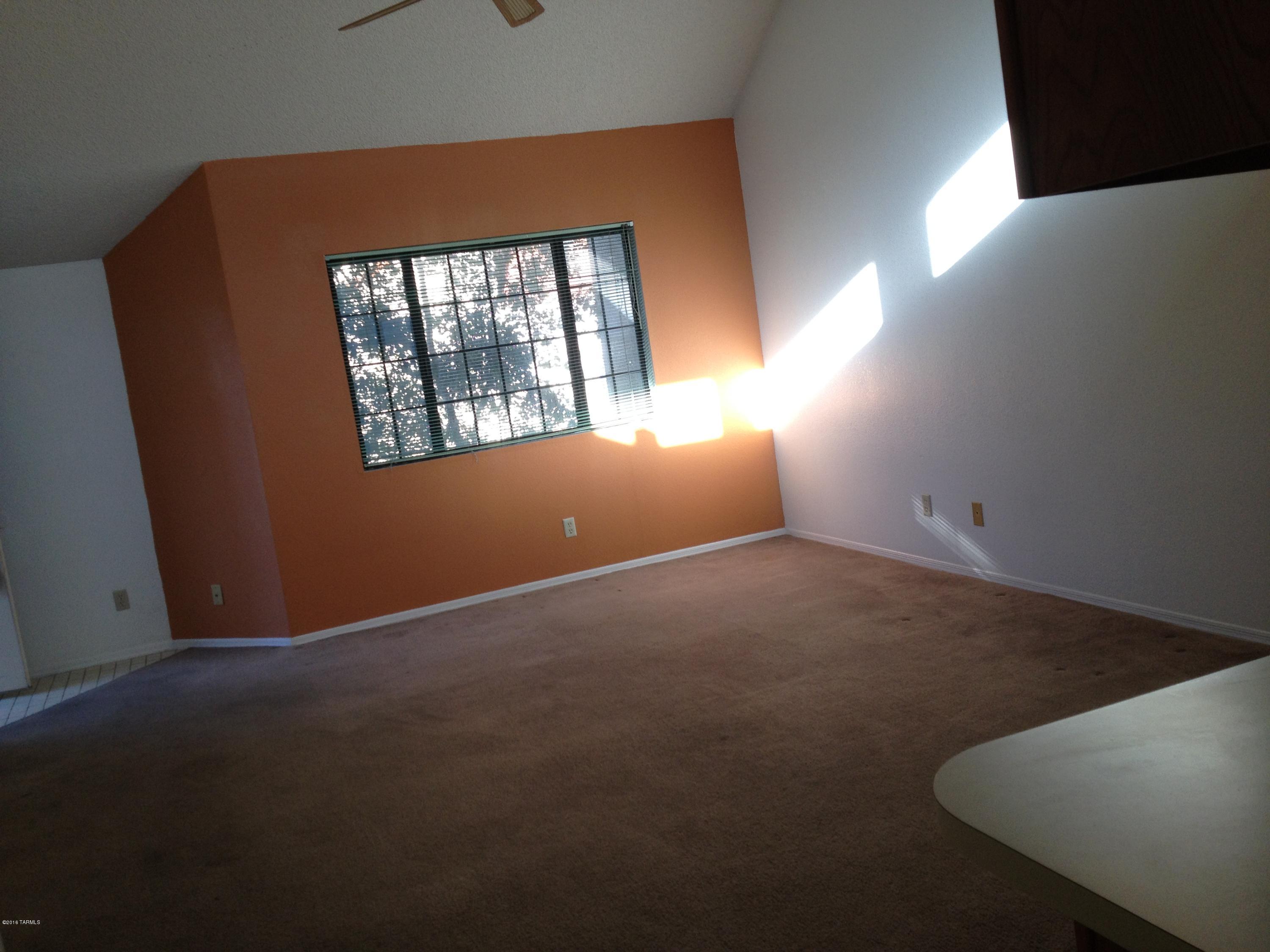 Casitas Real Condos. - Residential Lease