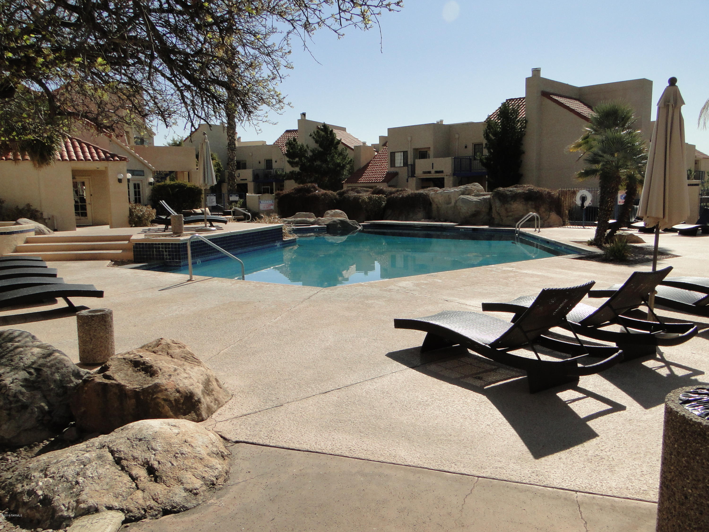 Casitas Real Condos. - Residential Lease