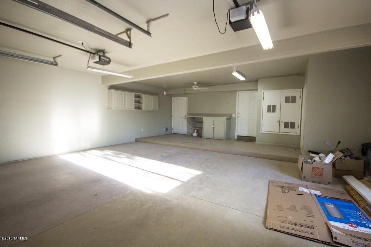 Shadow Hills (484-595) - Residential