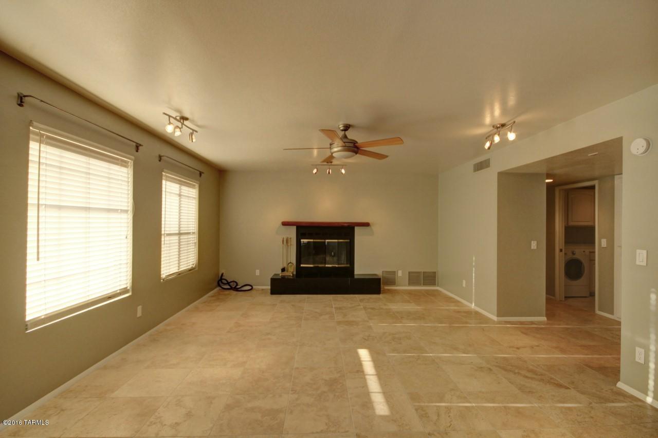 Shadow Hills (484-595) - Residential