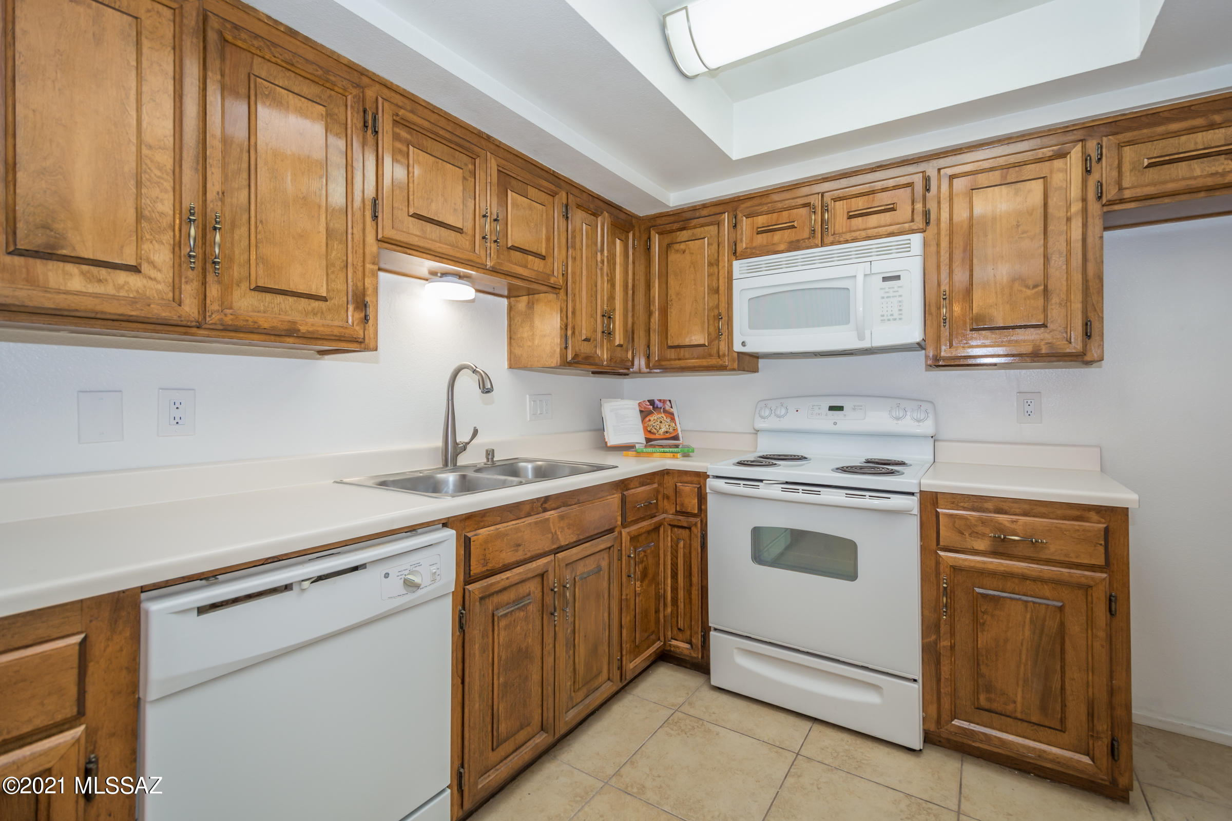 Limberlost Terr Townhouses - Residential