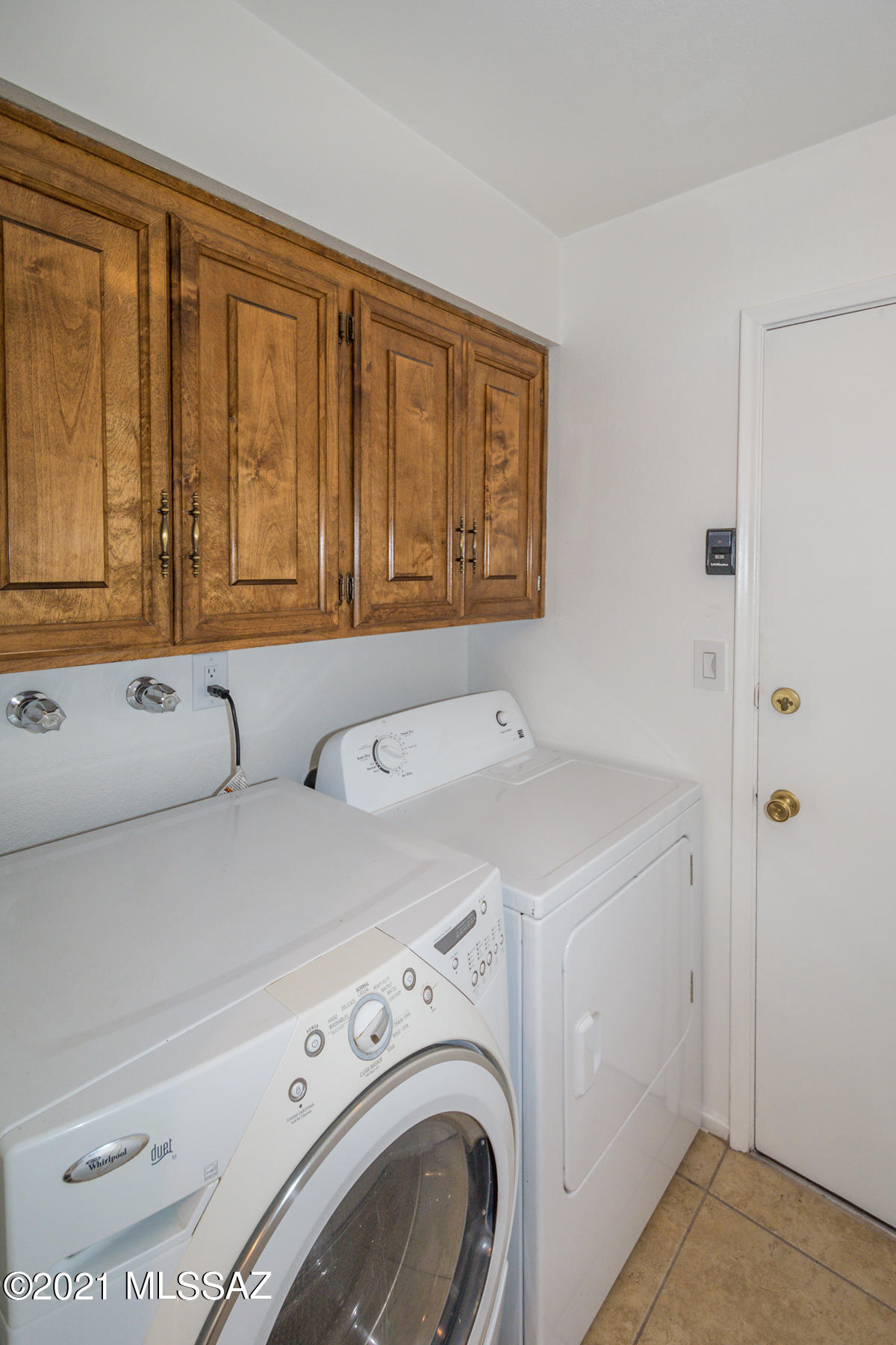 Limberlost Terr Townhouses - Residential