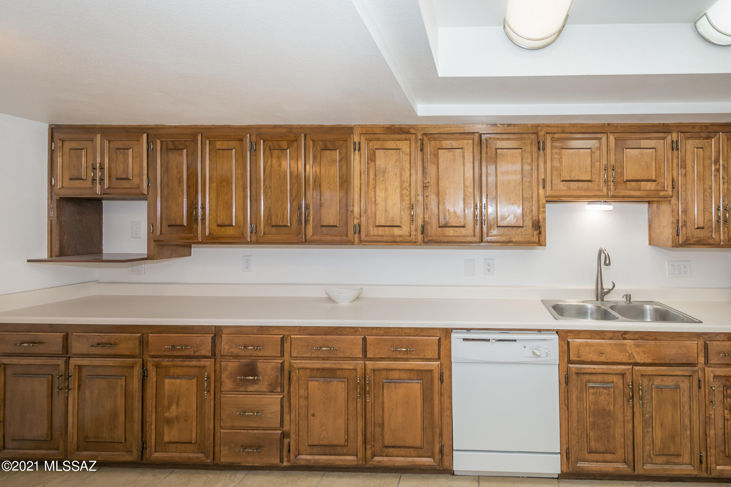 Limberlost Terr Townhouses - Residential