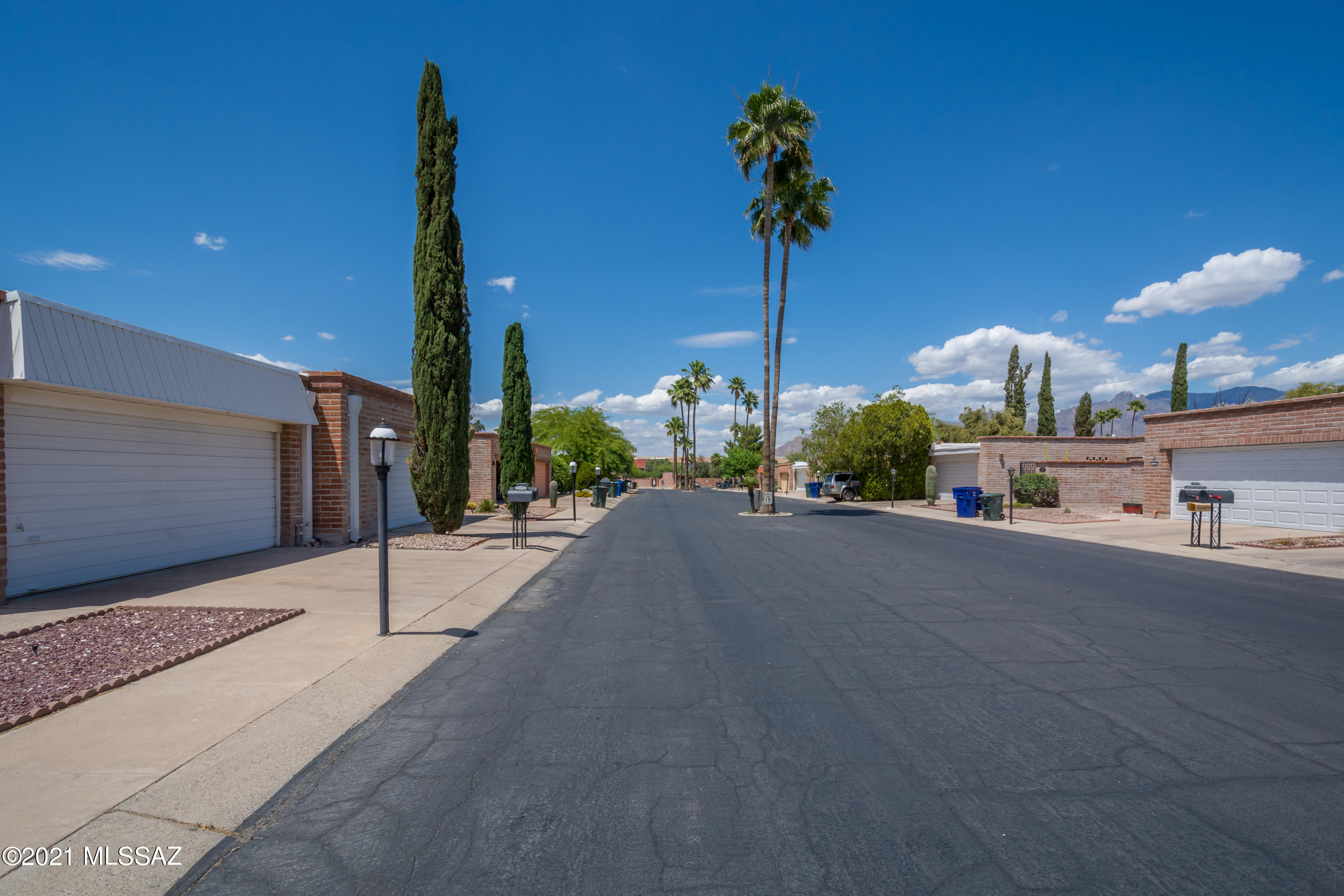 Limberlost Terr Townhouses - Residential
