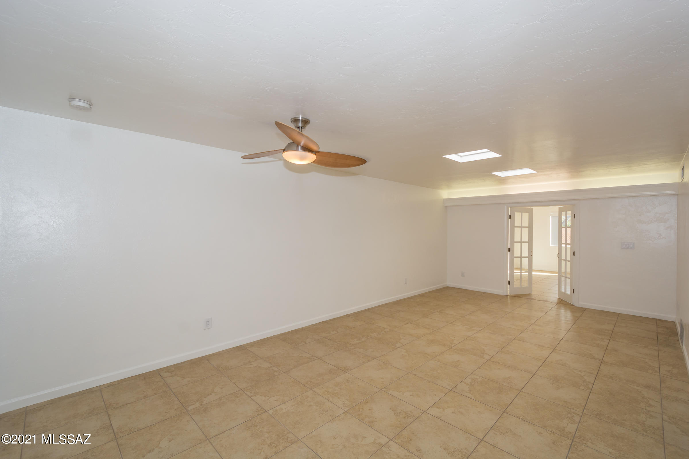 Limberlost Terr Townhouses - Residential