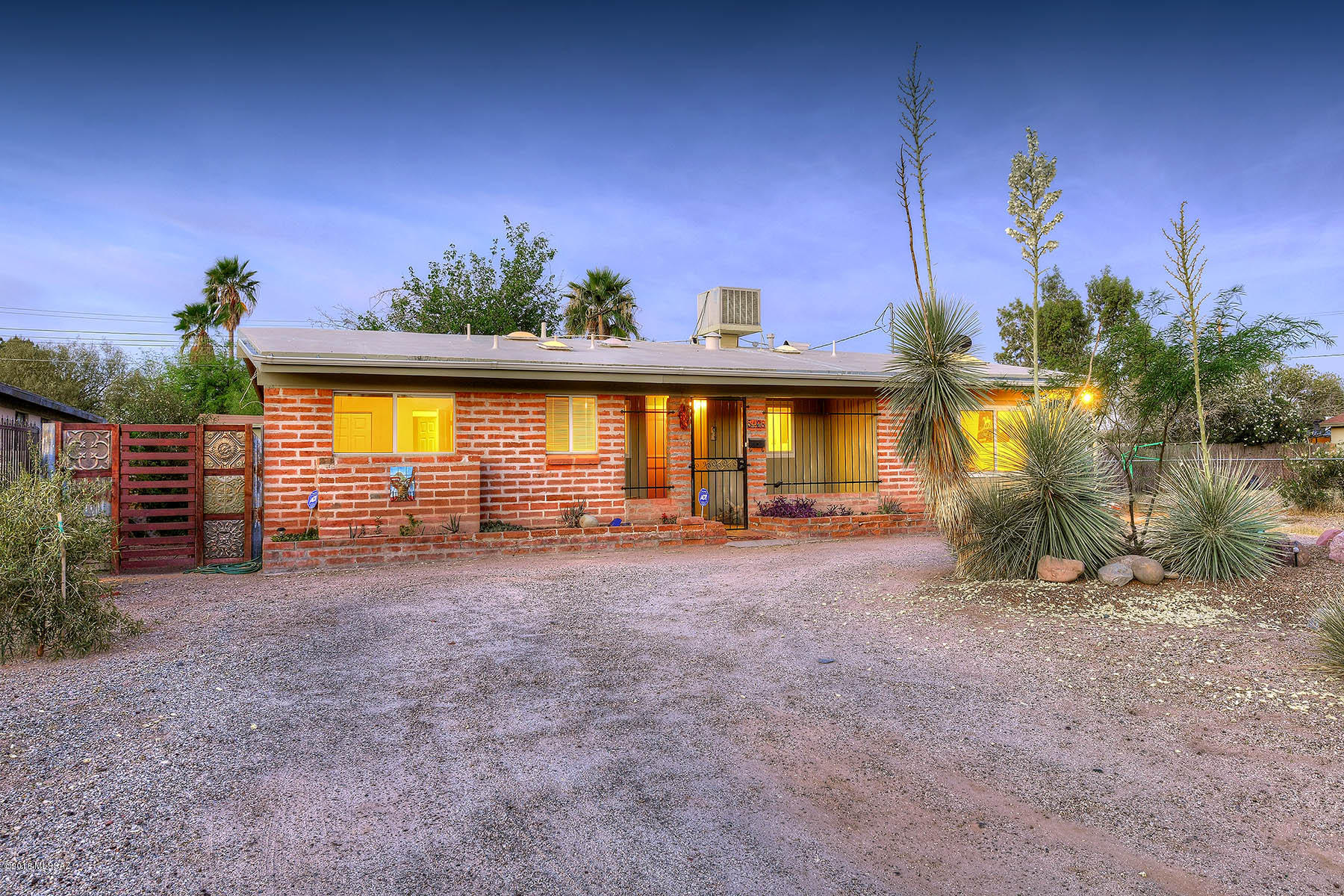 Casa Mesa - Residential