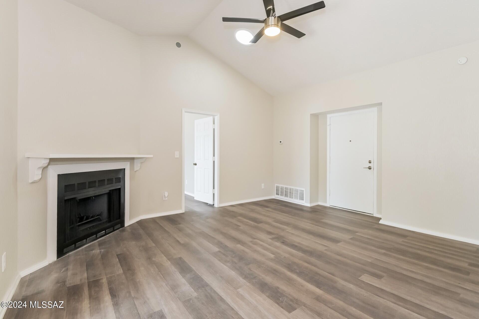 Countryside (191-447) - Residential Lease