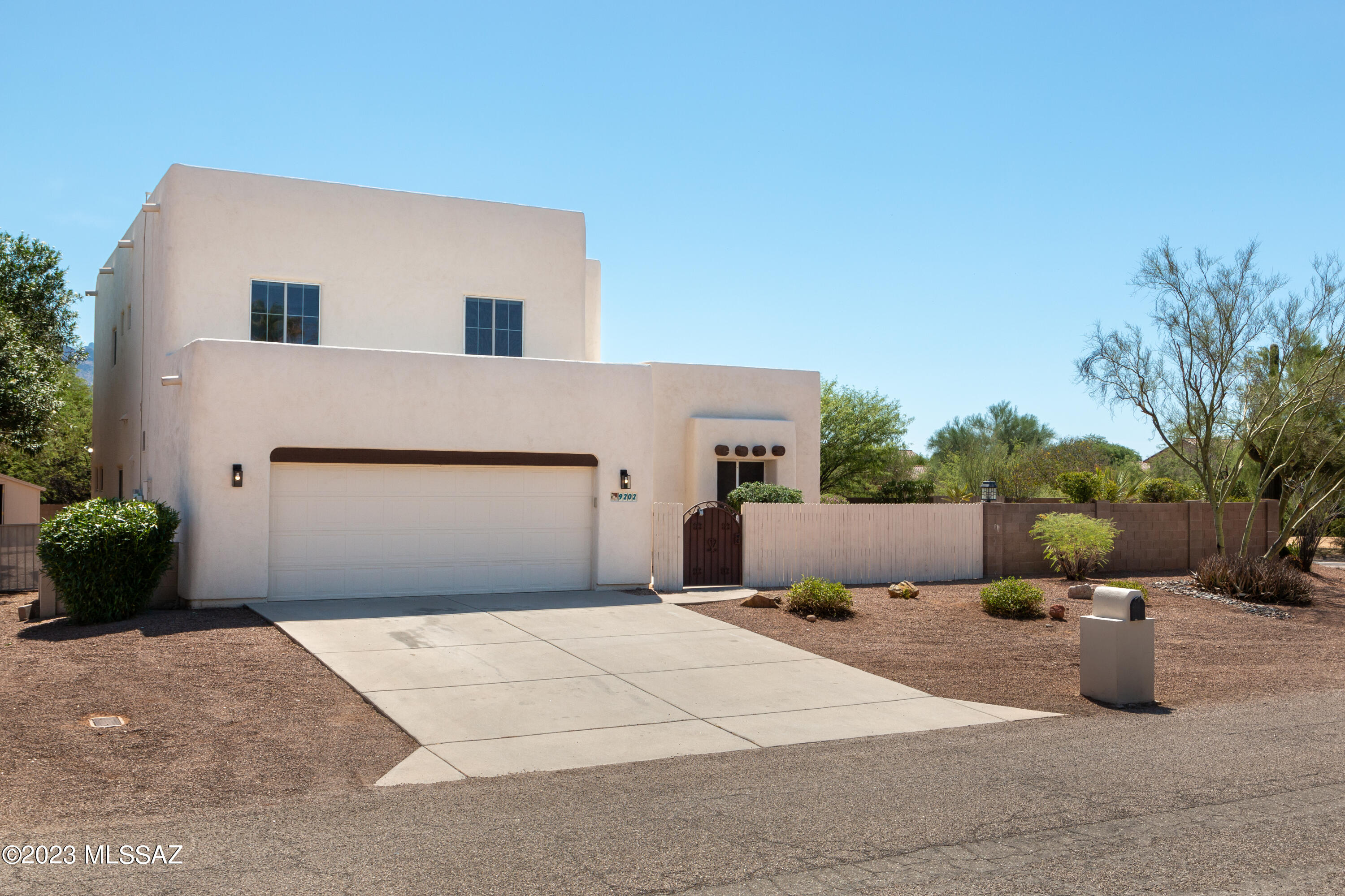 Montierra(1-22) - Residential