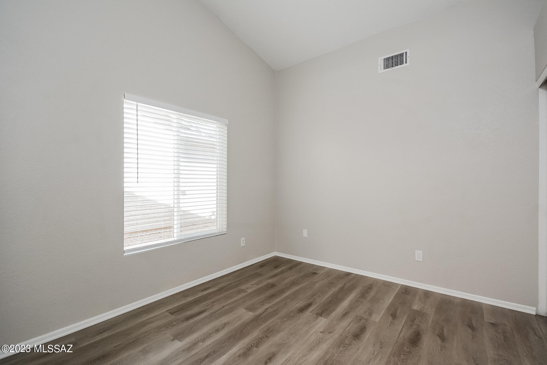 Mission View (1-134) - Residential Lease