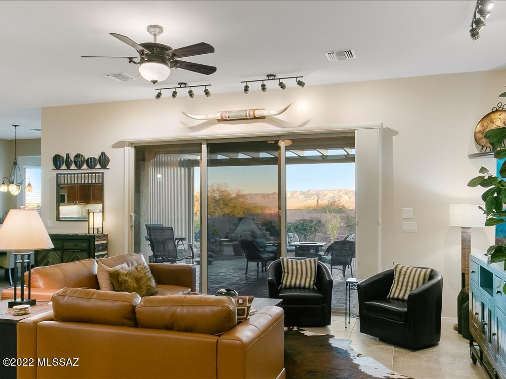 Las Campanas Block B - Residential