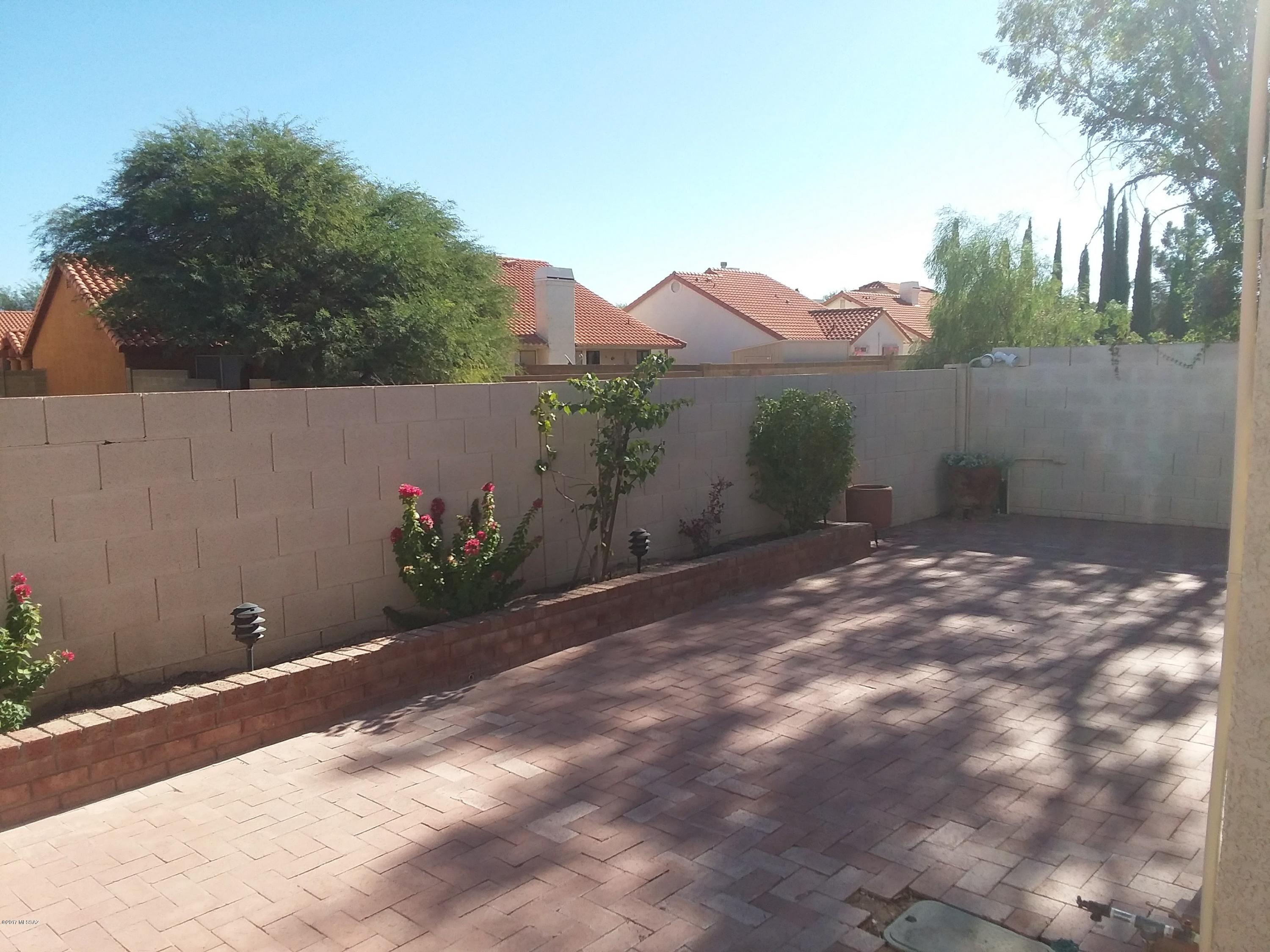 Elliott Homes At Rita Ranch (1-521) - Residential