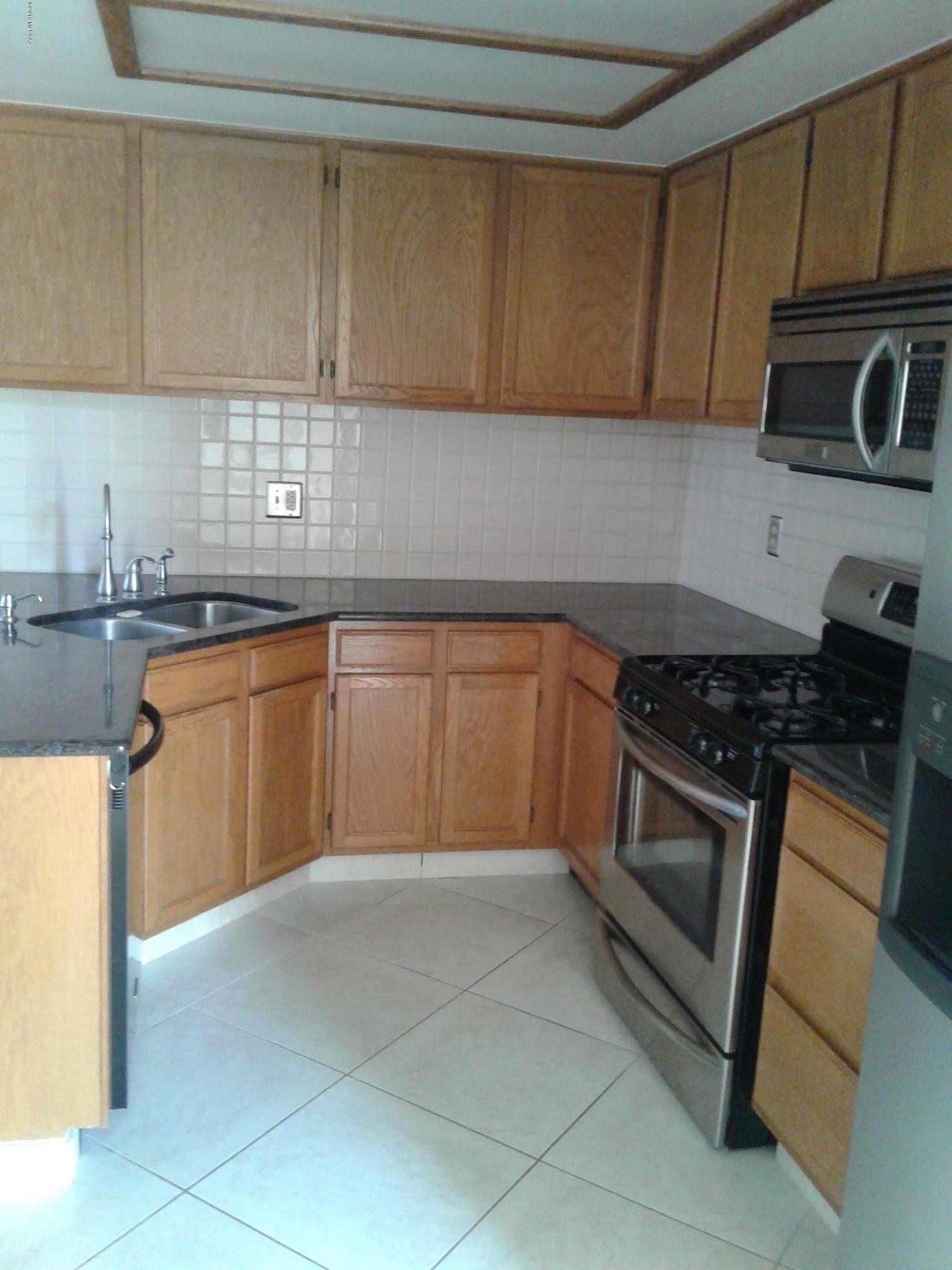 Elliott Homes At Rita Ranch (1-521) - Residential