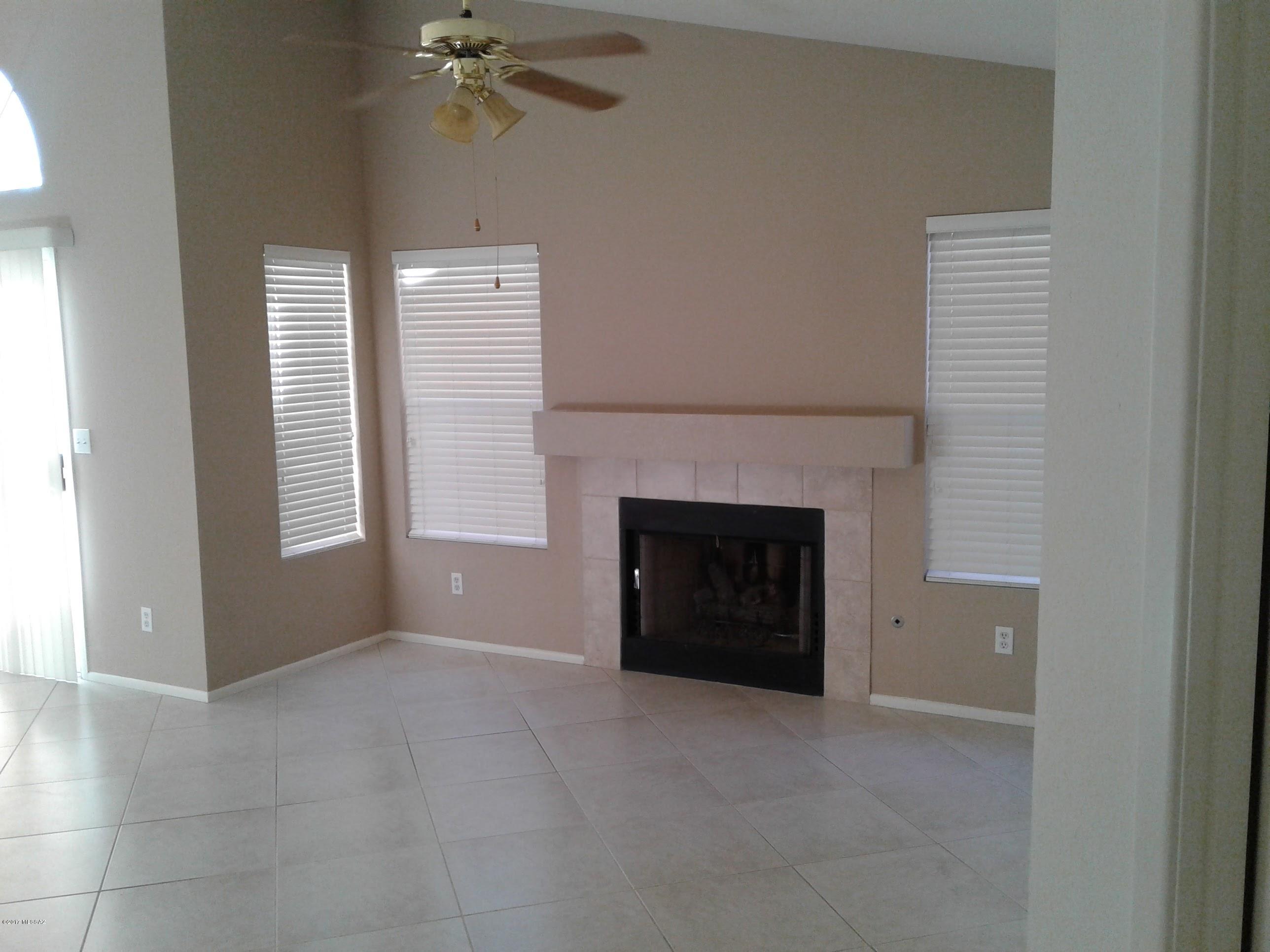 Elliott Homes At Rita Ranch (1-521) - Residential