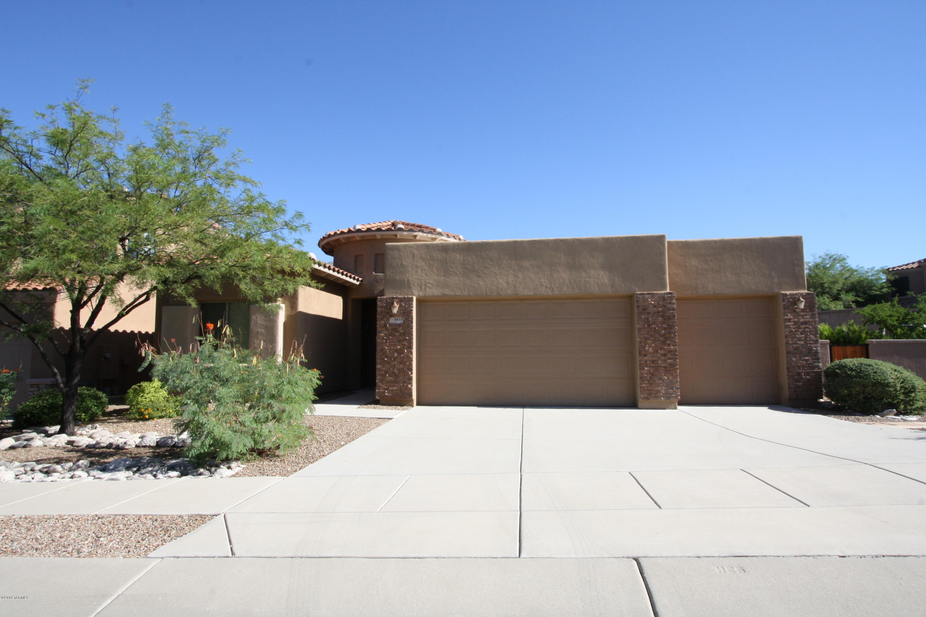 Village Five At the Villages Of La Paloma (1-71) - Residential Lease