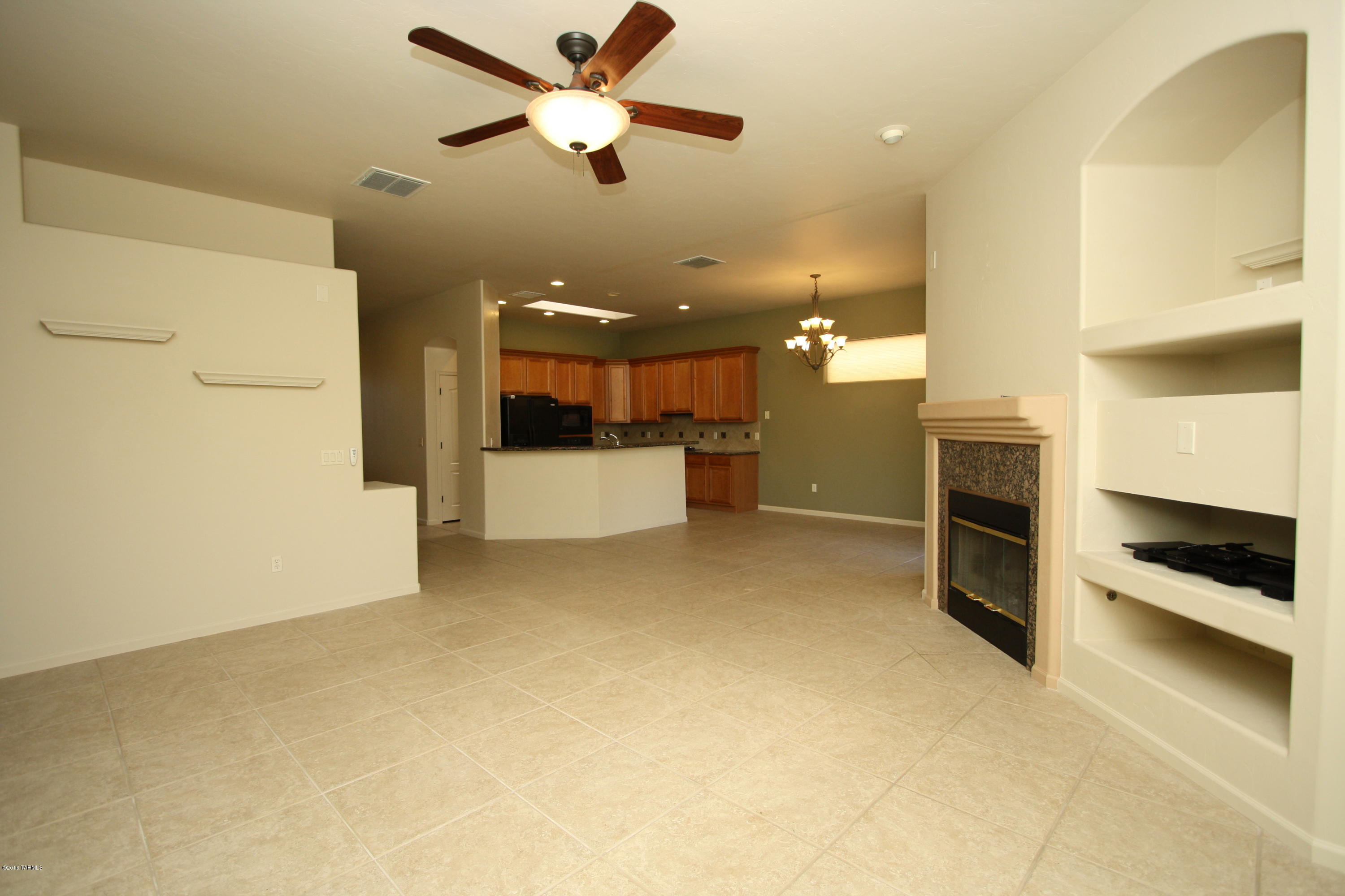 Village Five At the Villages Of La Paloma (1-71) - Residential Lease