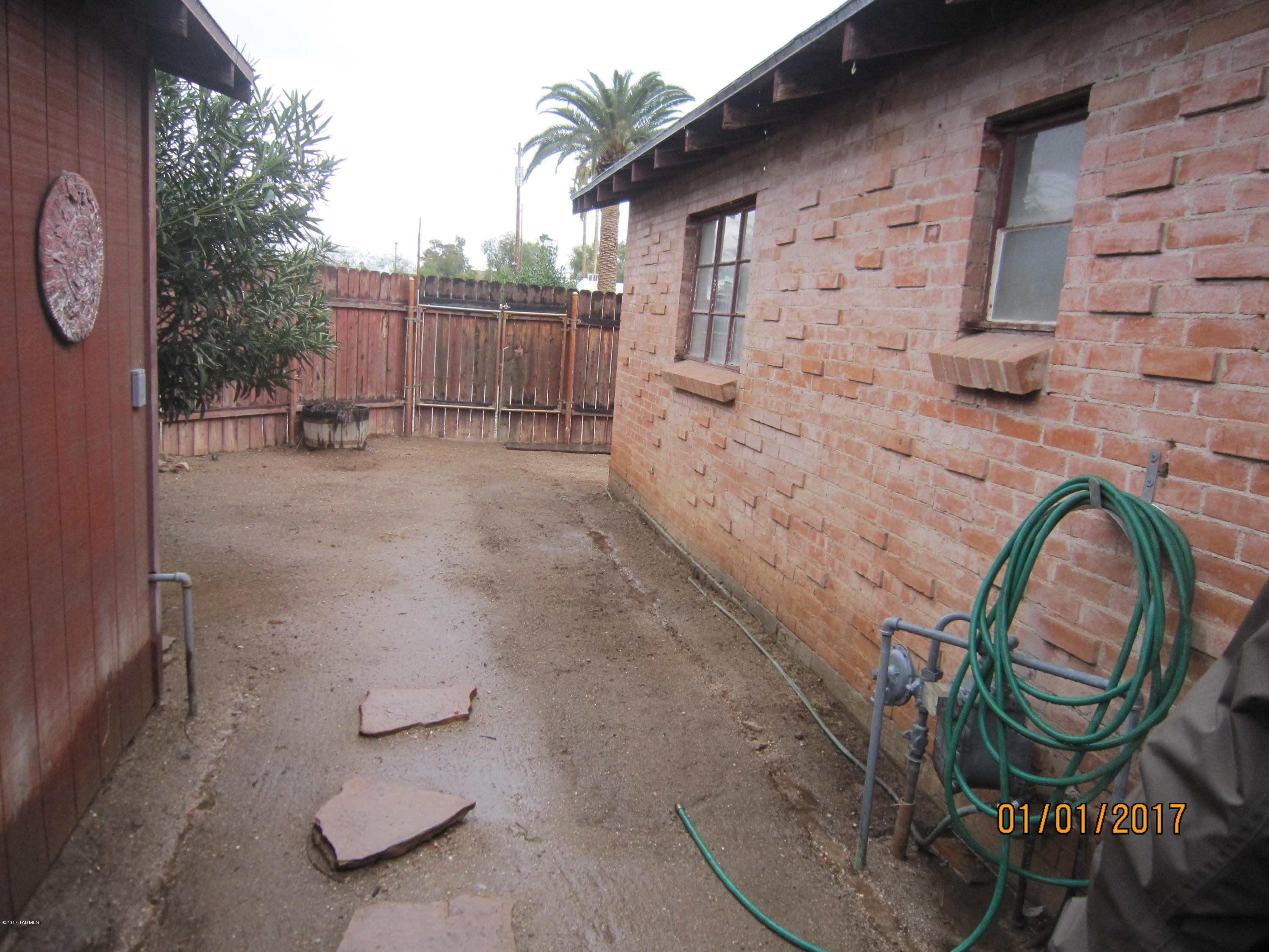 Hedrick Acreage NO. 1 - Residential Lease