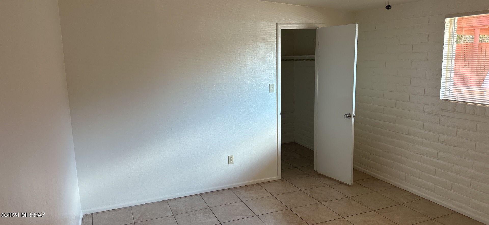Eastern Hills BLKS 1  2  3 - Residential Lease