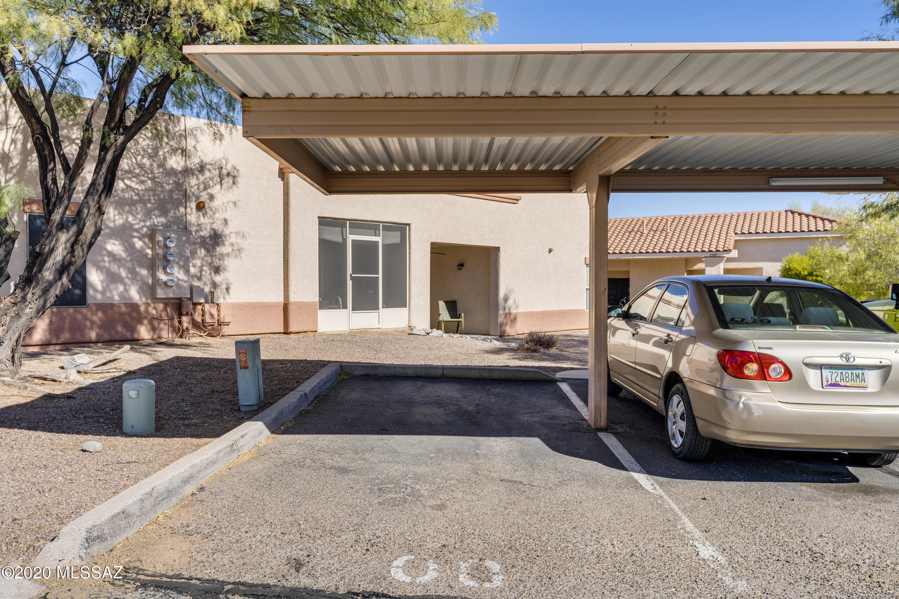 Valley Lane Townhomes (135-169) - Residential