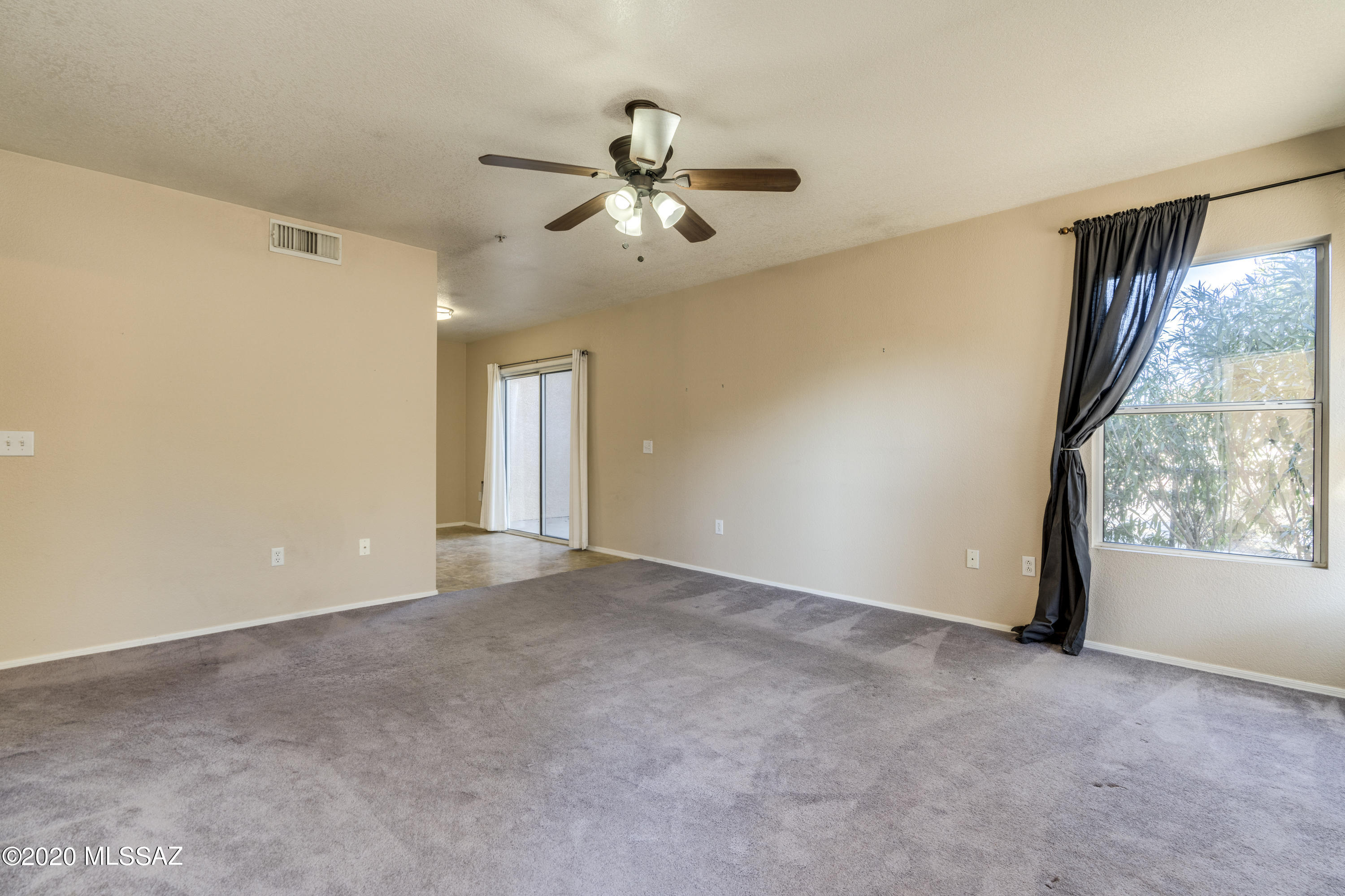 Valley Lane Townhomes (135-169) - Residential