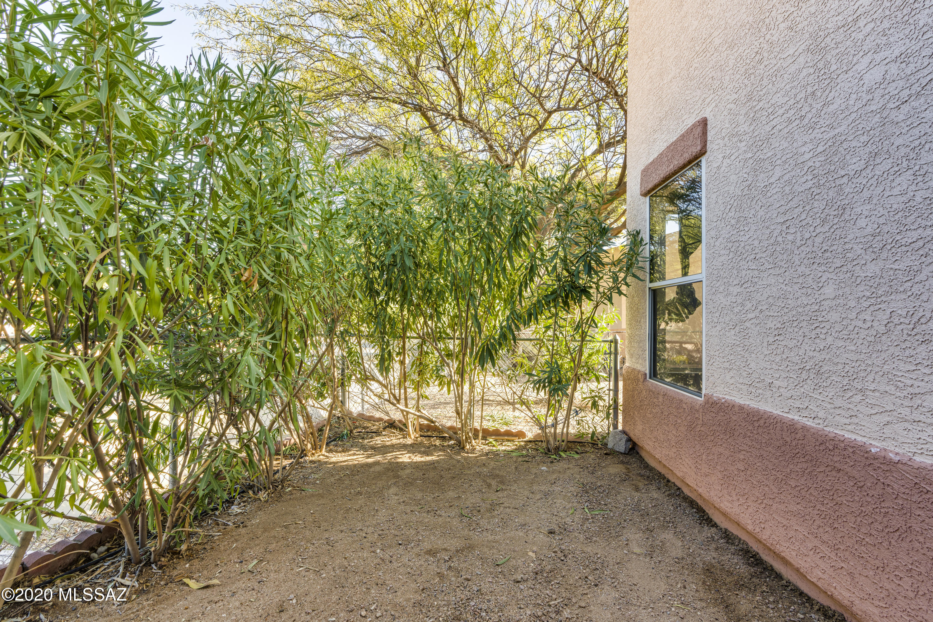 Valley Lane Townhomes (135-169) - Residential