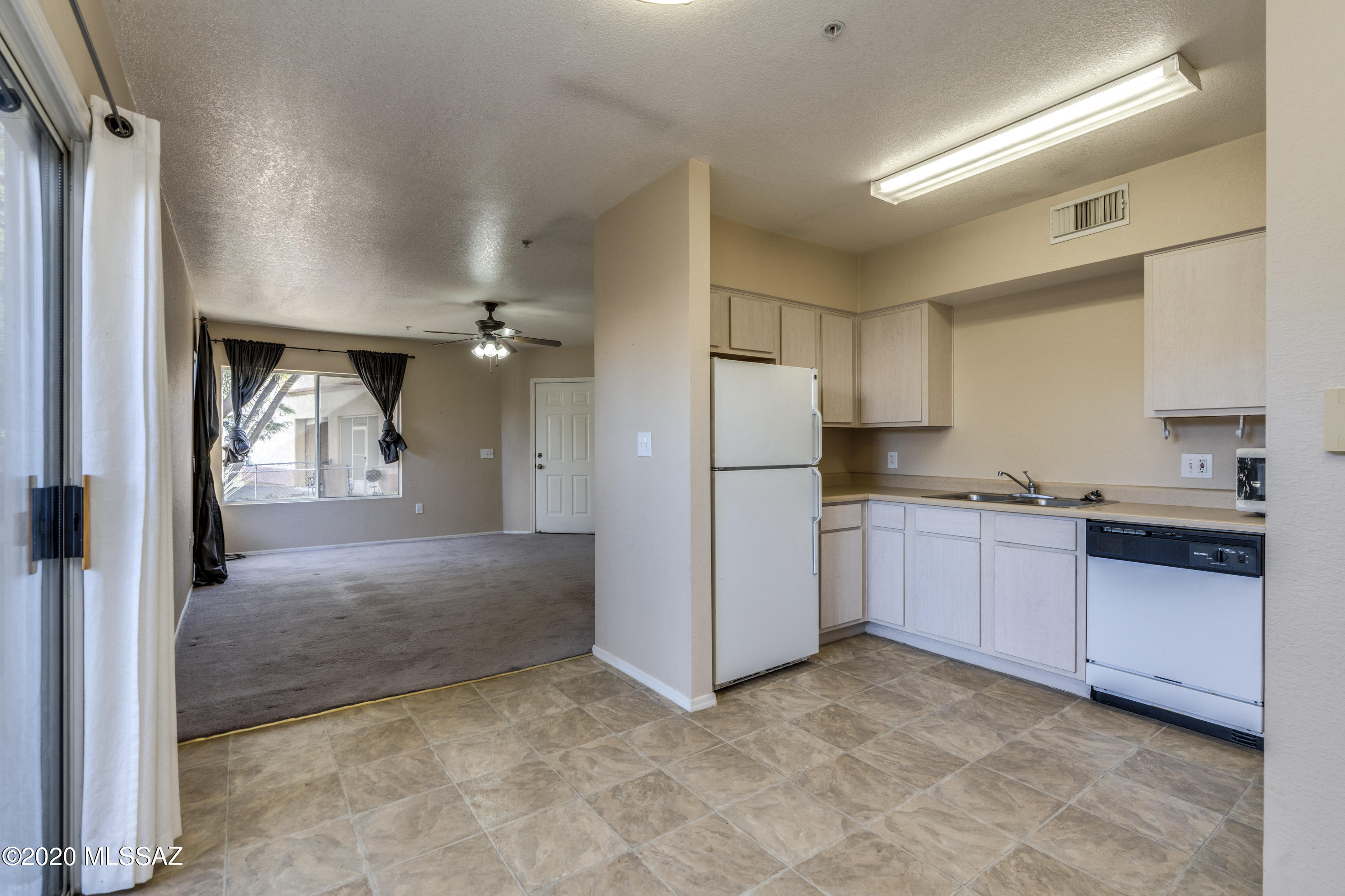 Valley Lane Townhomes (135-169) - Residential