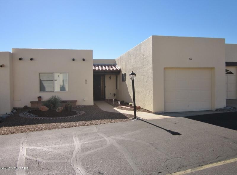 Looking for a great winter getaway, or perhaps a year-around abode? This is it! Well maintained, with neutral colors, it has a lovely living area, kitchen has a great pantry closet, and a nice-sized breakfast nook. The 2 bedrooms are large, and there is a walk-in closet in the master bedroom. Perhaps the best part of all is the back patio and yard with the lovely mountain views and the common area behind with access to the wildlife and birds! And lots of privacy! It's very close to the Rec. center, pool and spa 
 and walking trails; located in the heart of Green Valley!