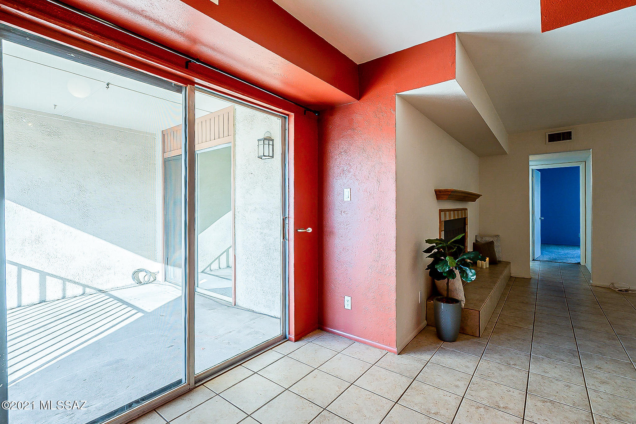 Las Colinas Condominiums - Residential