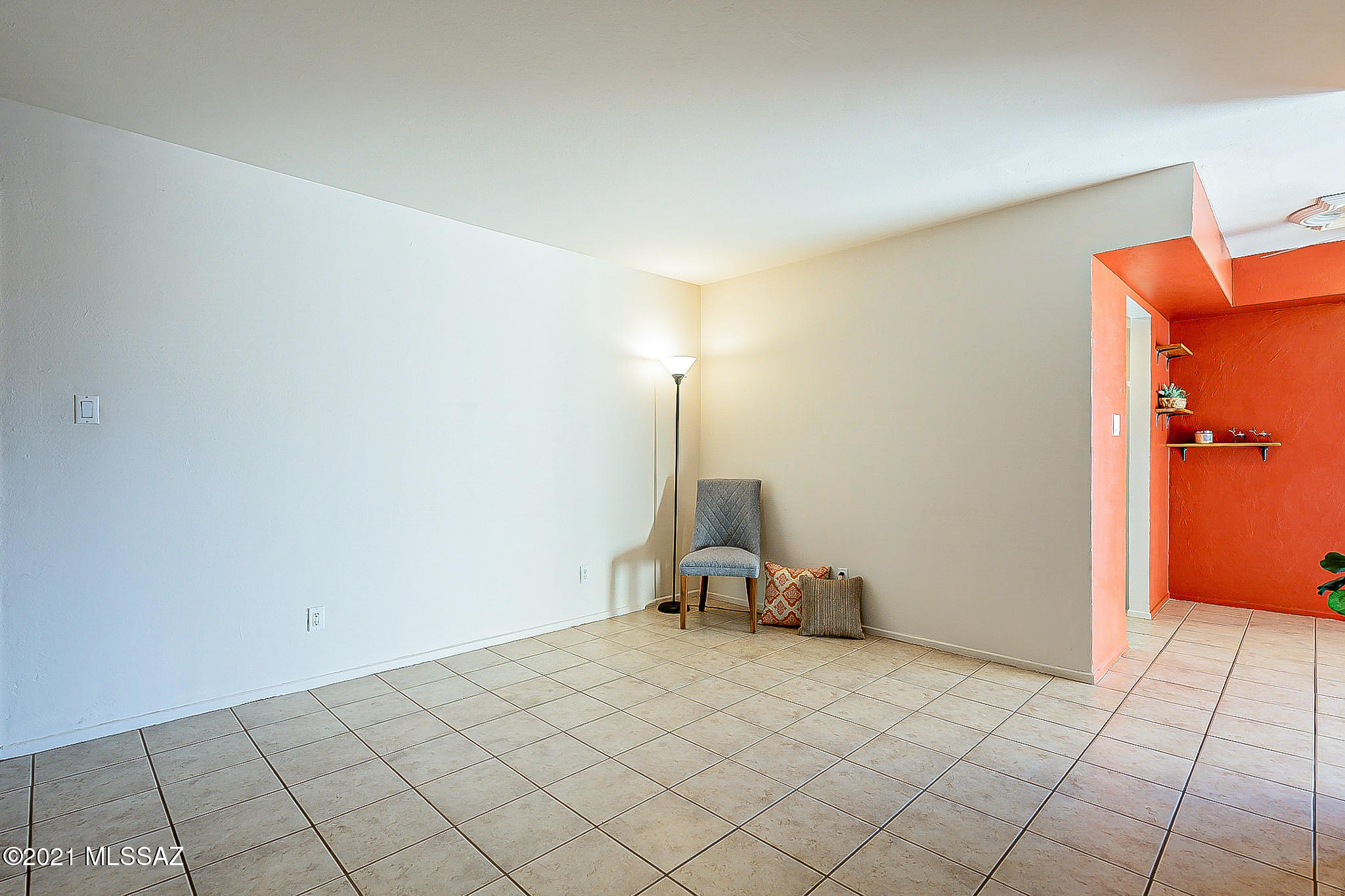 Las Colinas Condominiums - Residential