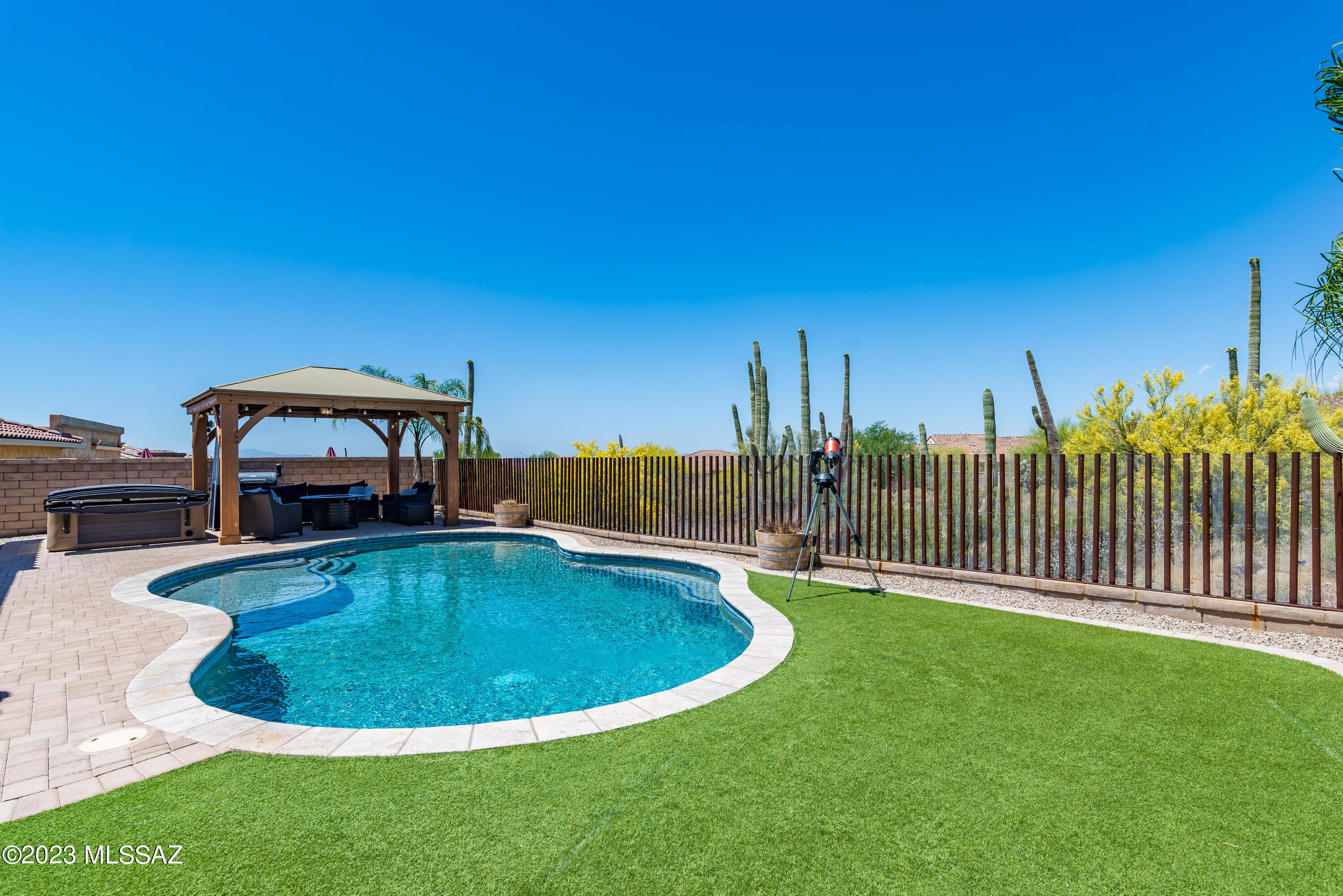 Los Saguaros At Dove Mountain SQ20121640199 - Residential