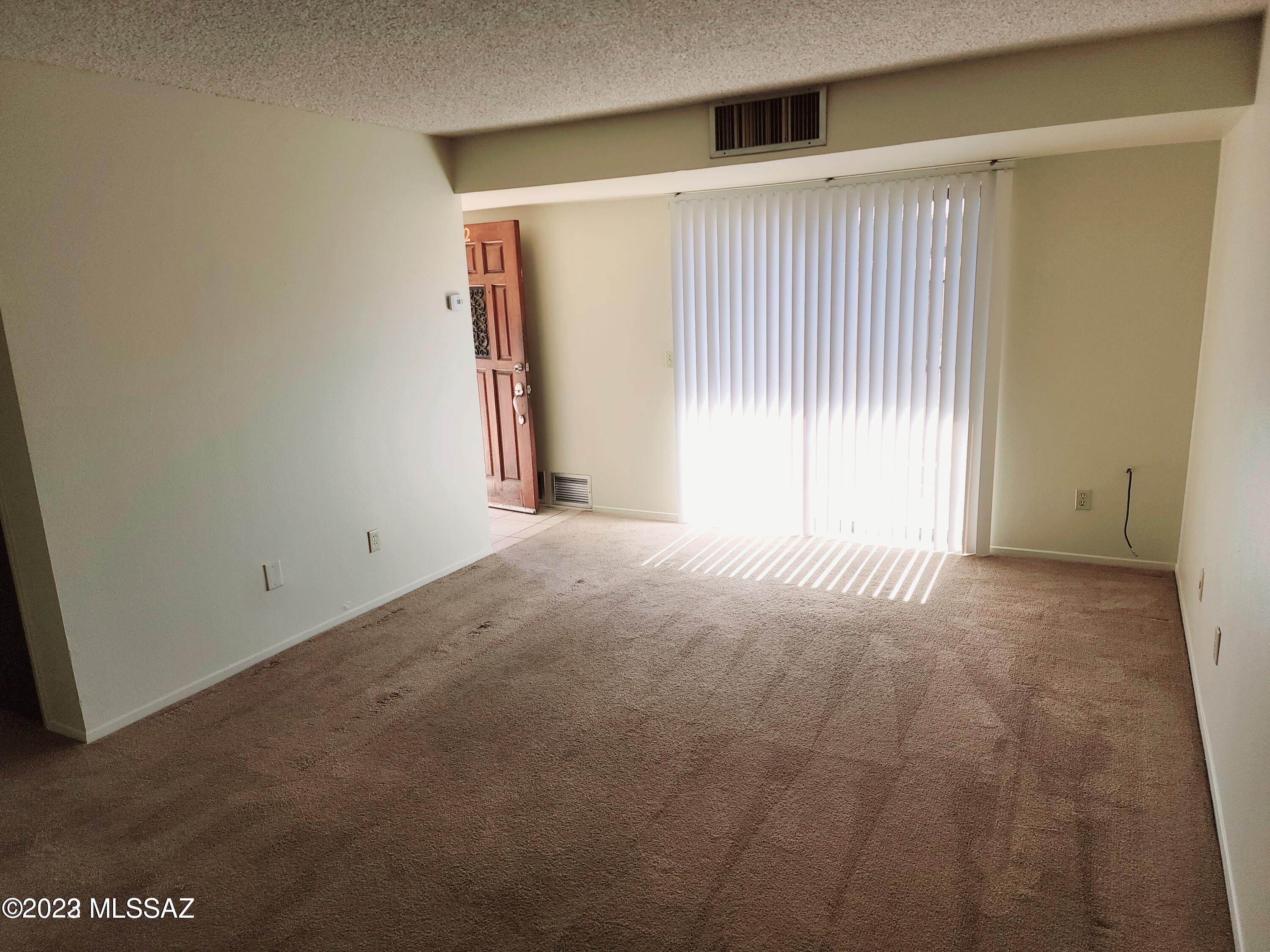 Golf Links East Condos (1-48) - Residential