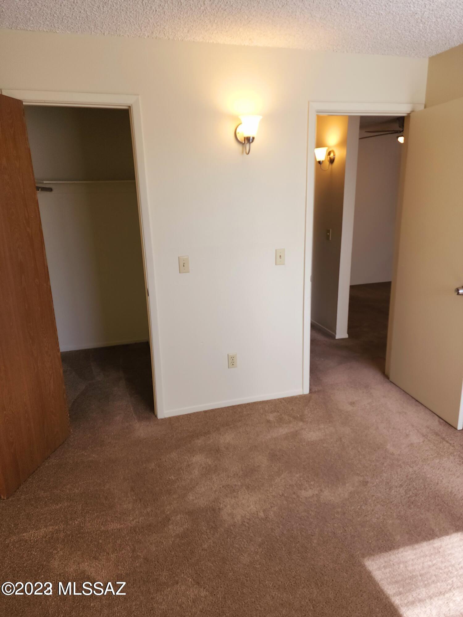 Golf Links East Condos (1-48) - Residential