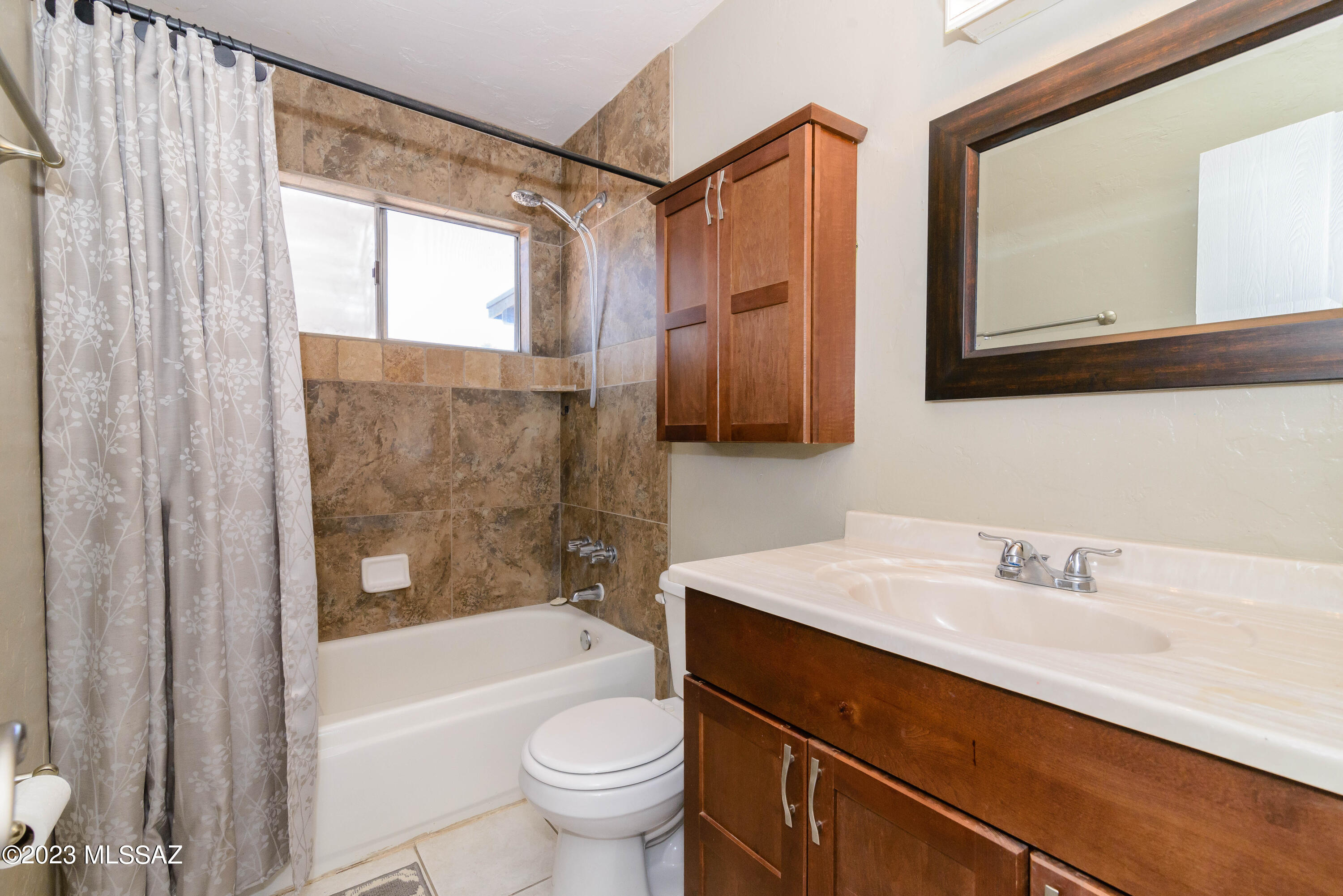 Escalante Heights (1-49) - Residential Lease