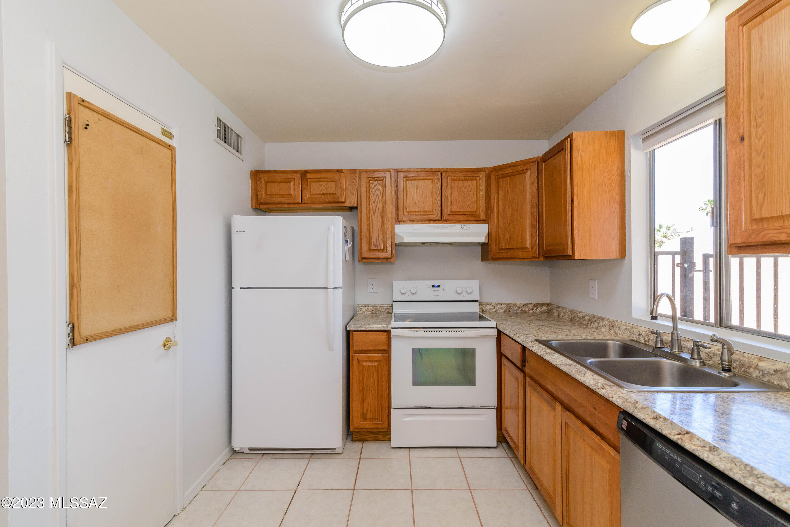 Escalante Heights (1-49) - Residential Lease