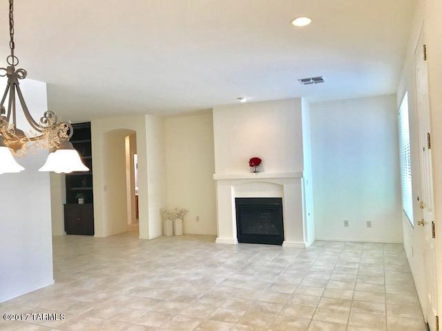 Hacienda Del Rio (1-118) - Residential