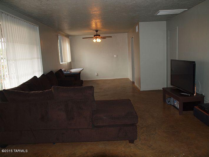 Desert Highlands - Residential Income