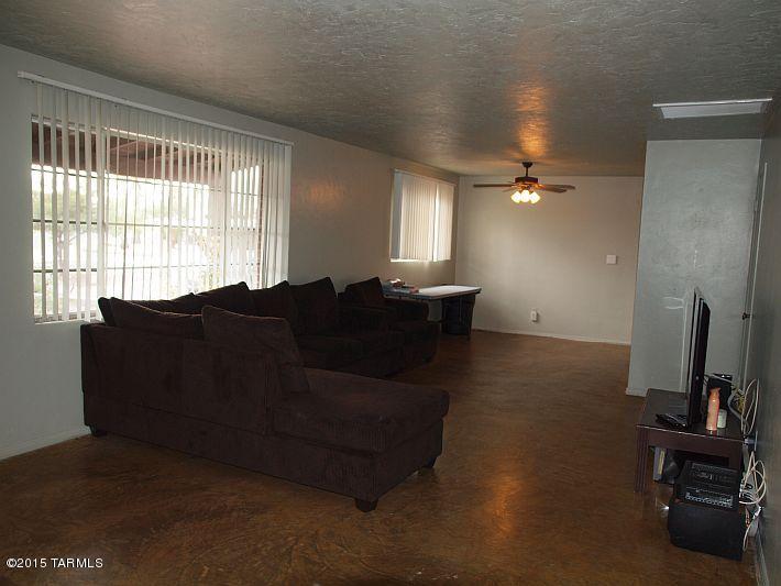 Desert Highlands - Residential Income