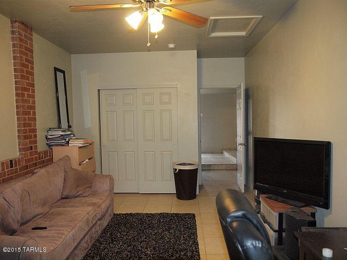 Desert Highlands - Residential Income