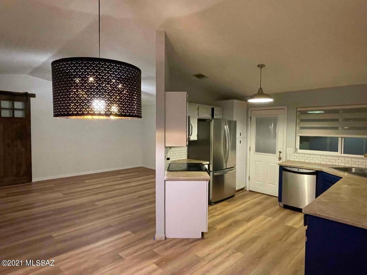 Meadowbrook (208-269) - Residential