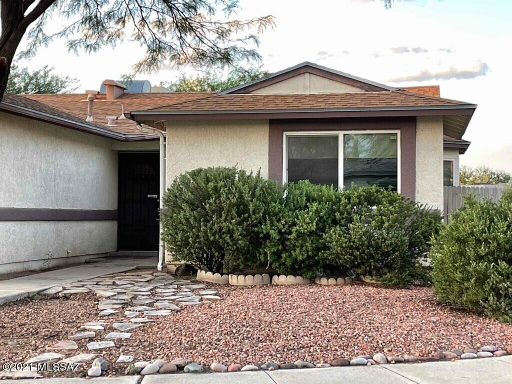 Meadowbrook (208-269) - Residential